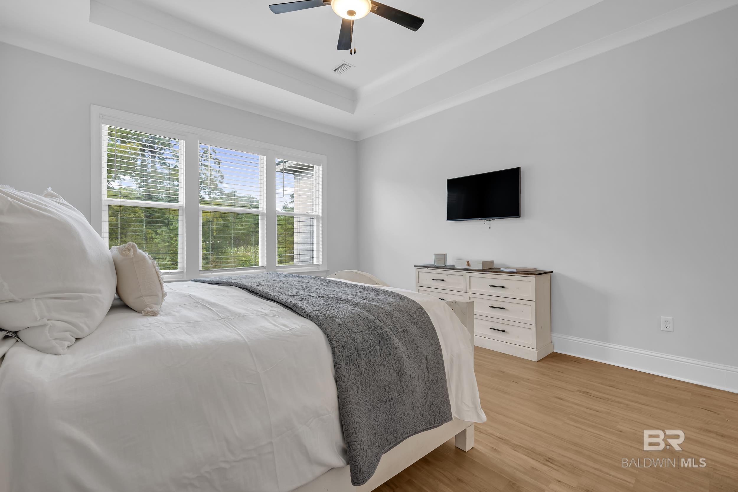 21081 Live Oak Circle, Gulf Shores, AL, 36542