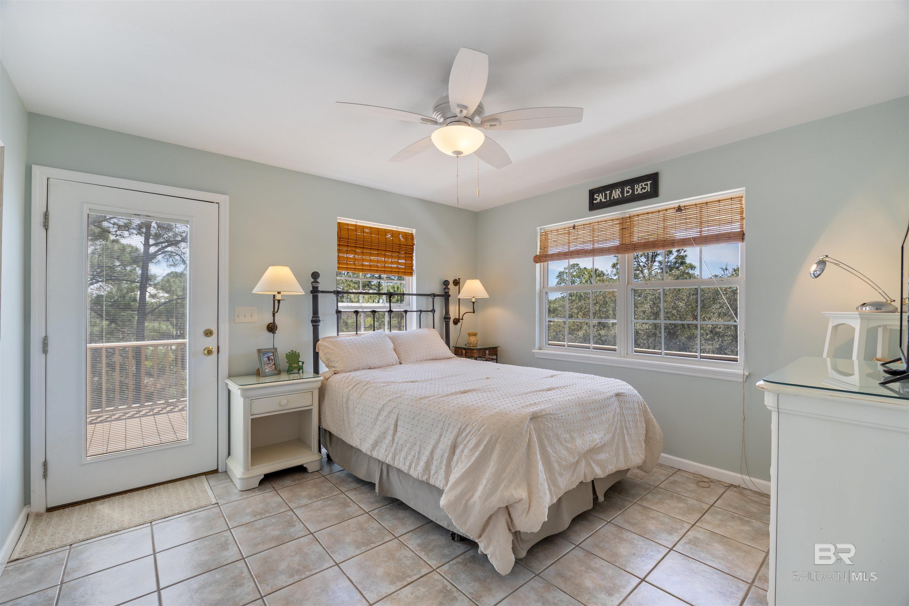 6782 Palmetto Drive, Gulf Shores, AL, 36542