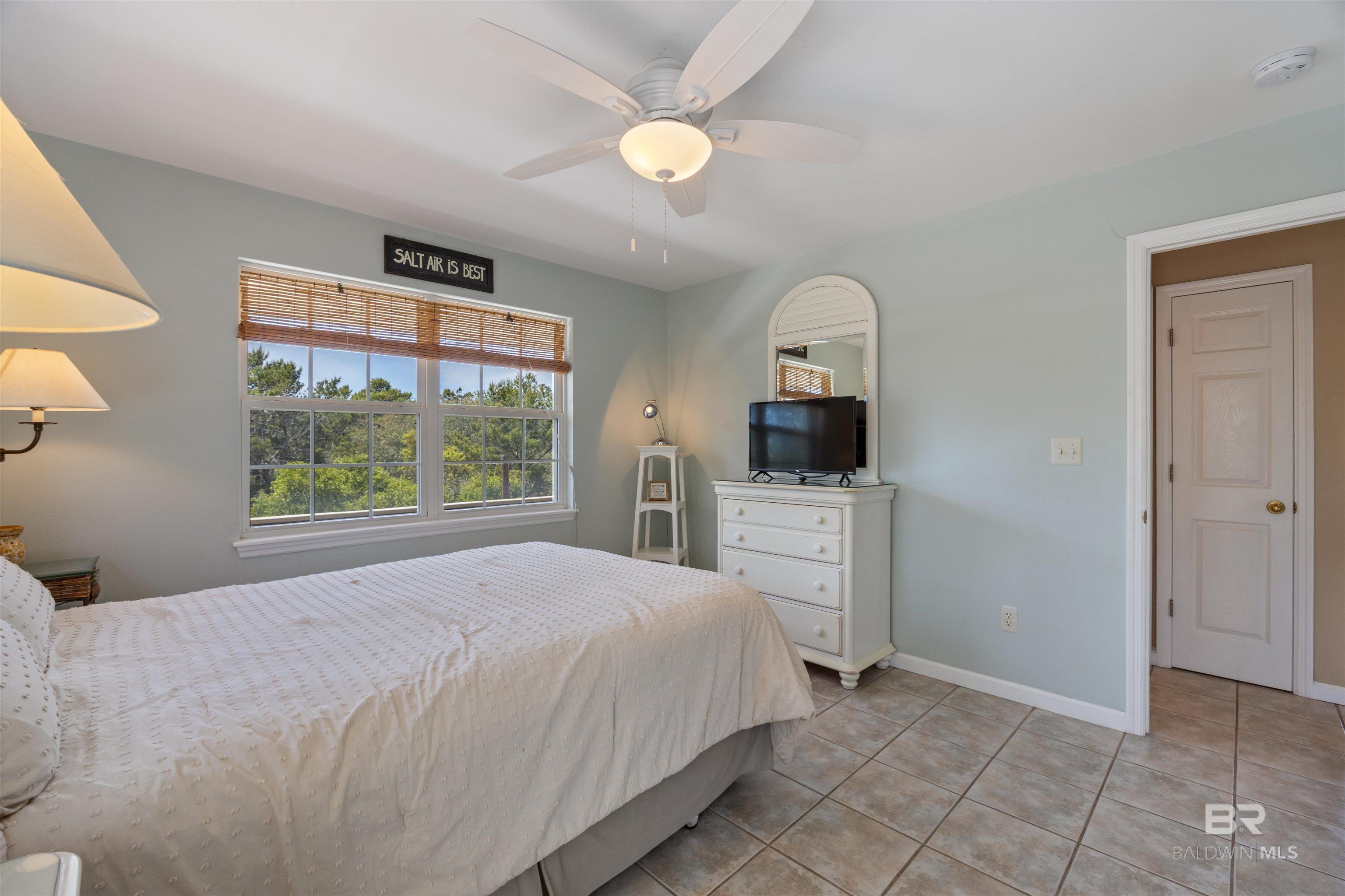 6782 Palmetto Drive, Gulf Shores, AL, 36542