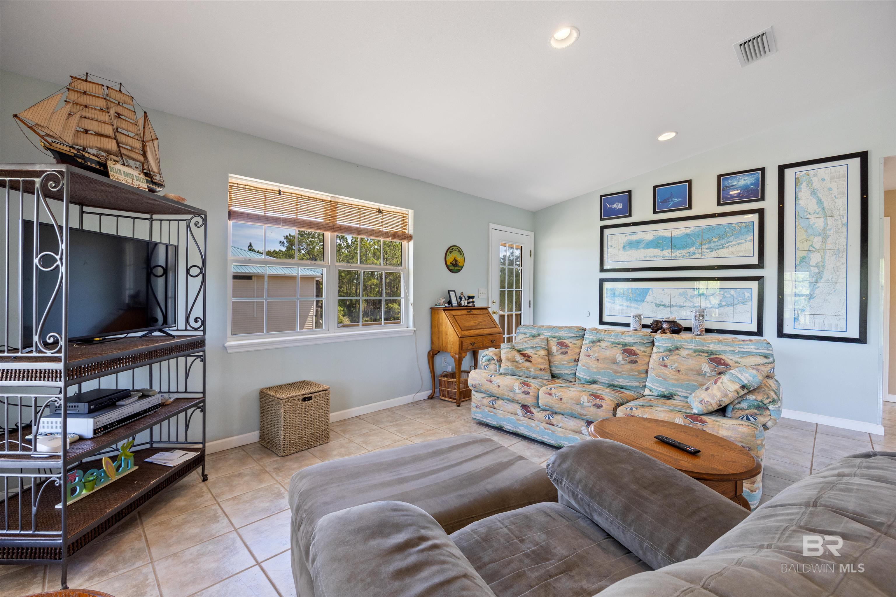 6782 Palmetto Drive, Gulf Shores, AL, 36542