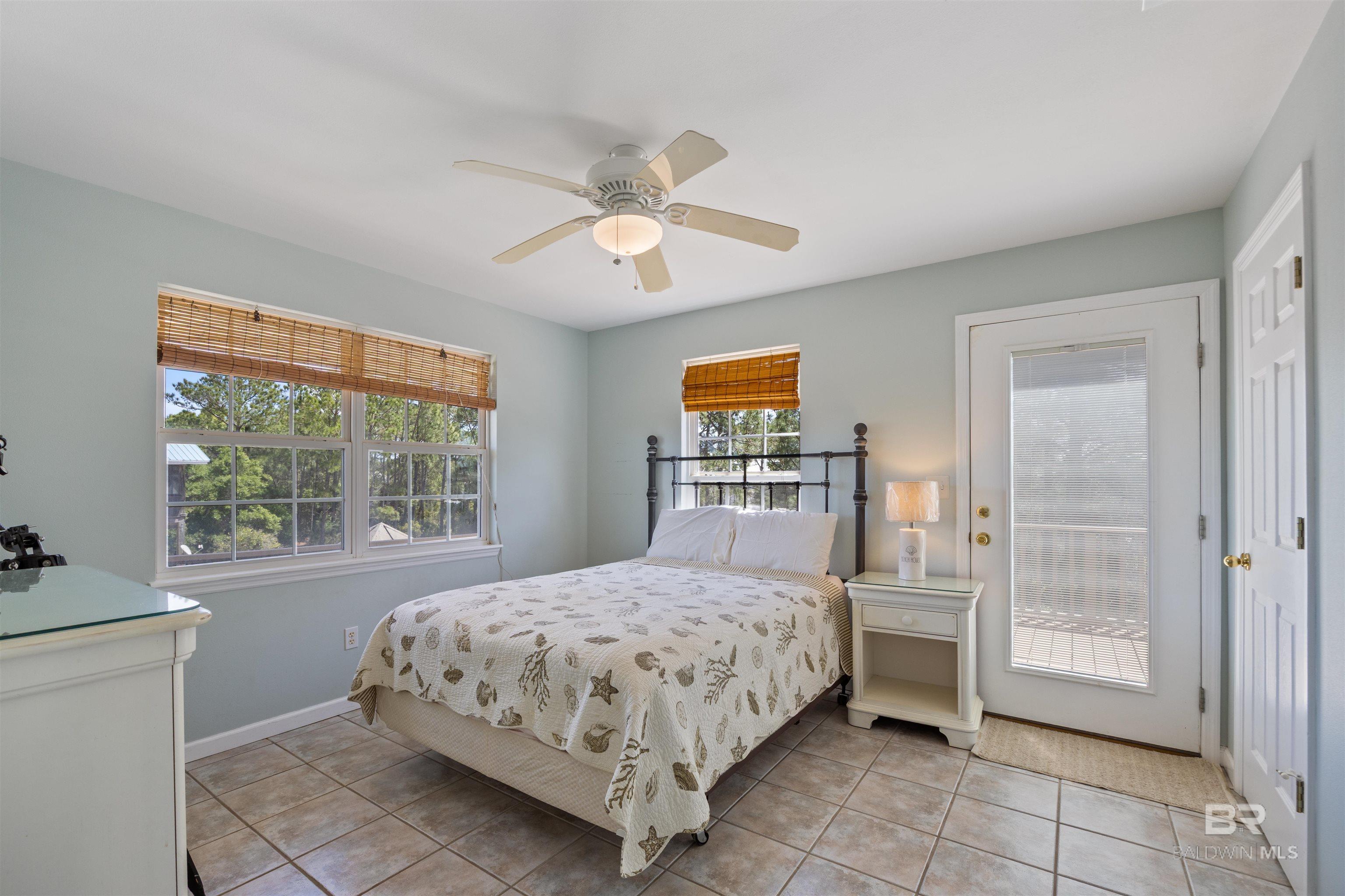 6782 Palmetto Drive, Gulf Shores, AL, 36542