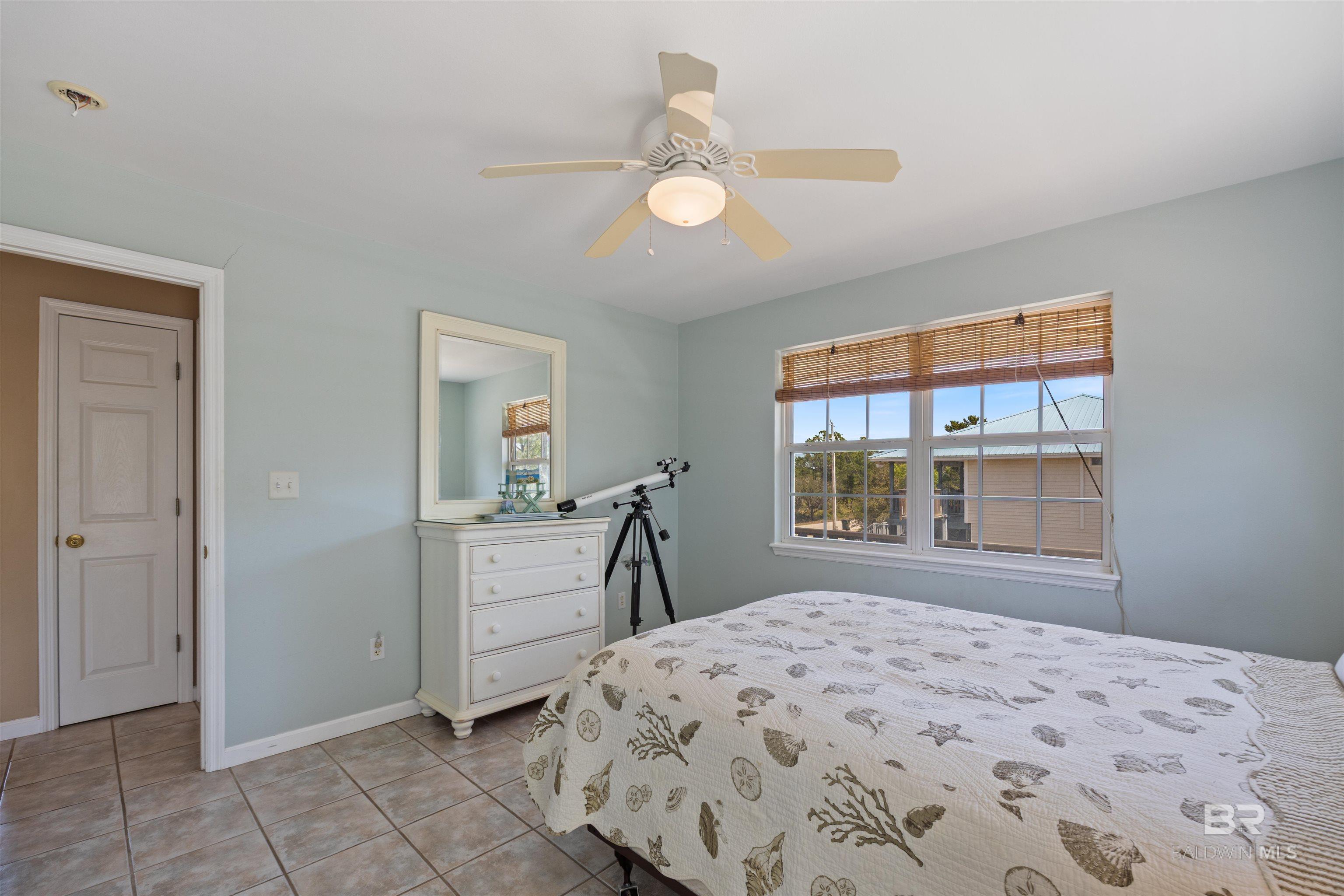 6782 Palmetto Drive, Gulf Shores, AL, 36542