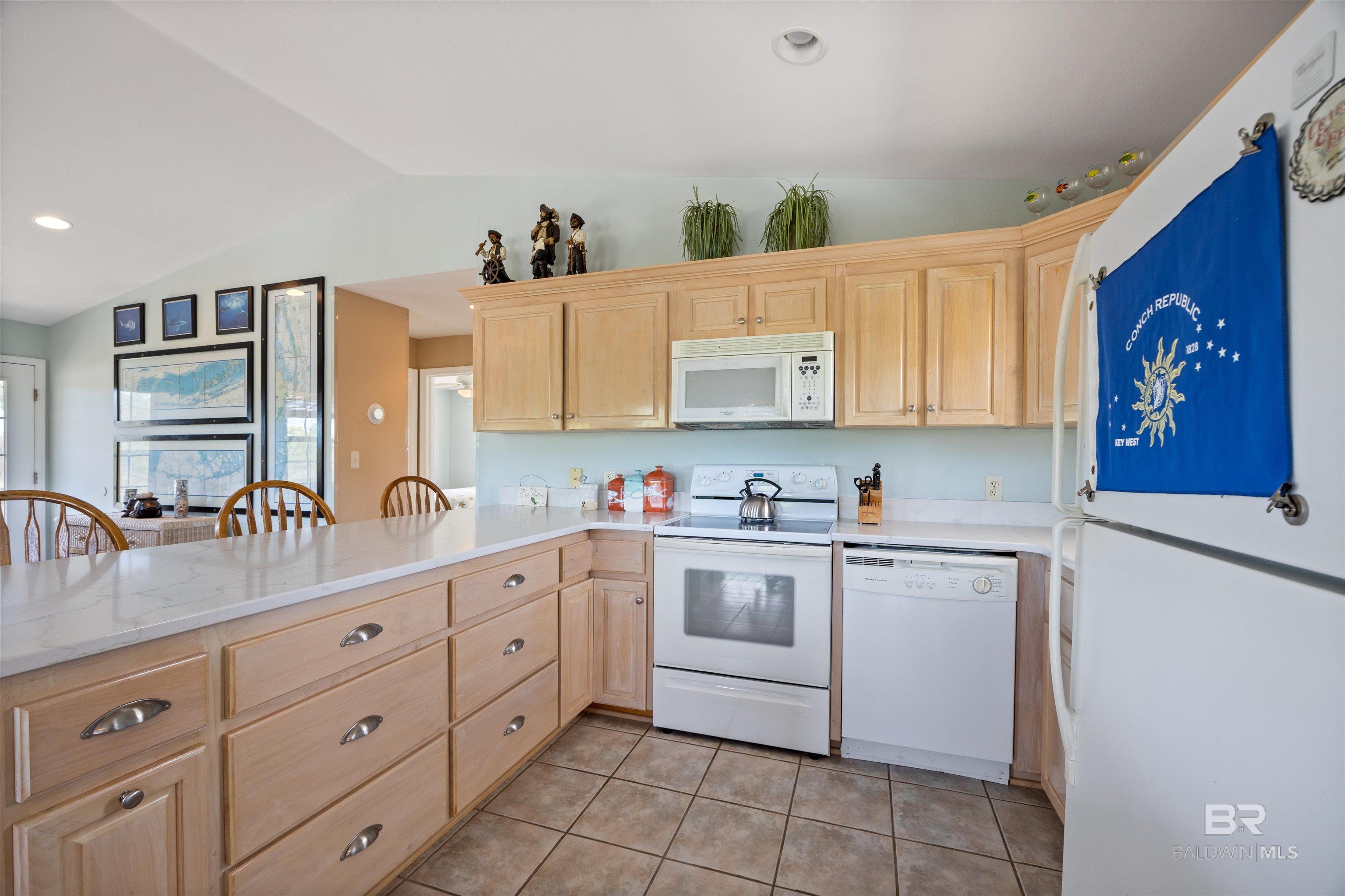 6782 Palmetto Drive, Gulf Shores, AL, 36542