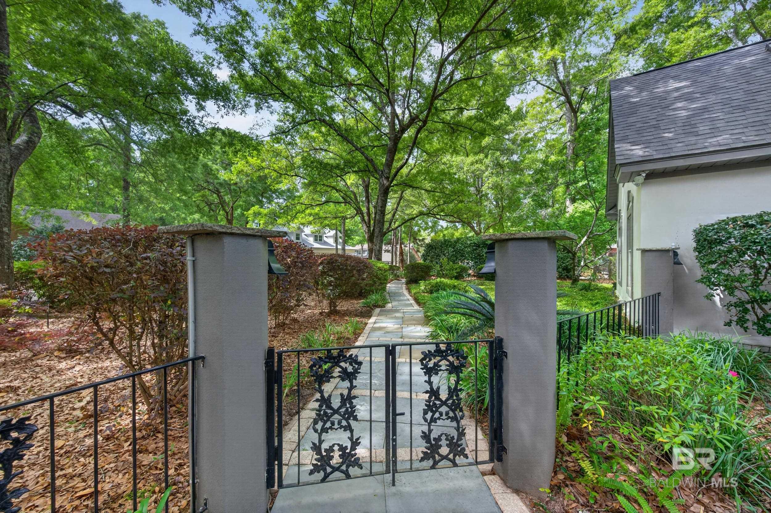 4 Greenbrier Lane, Fairhope, AL, 36532