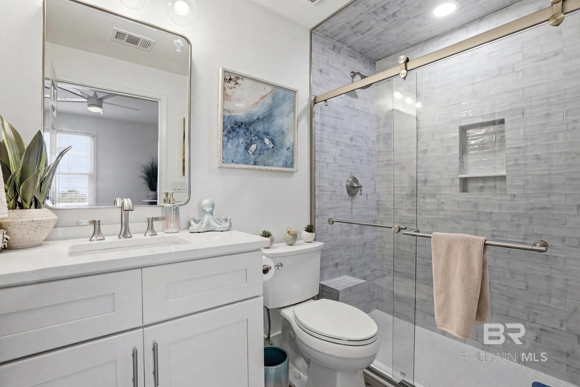 9350 Marigot Promenade UNIT 206 East, Gulf Shores, AL, 36542