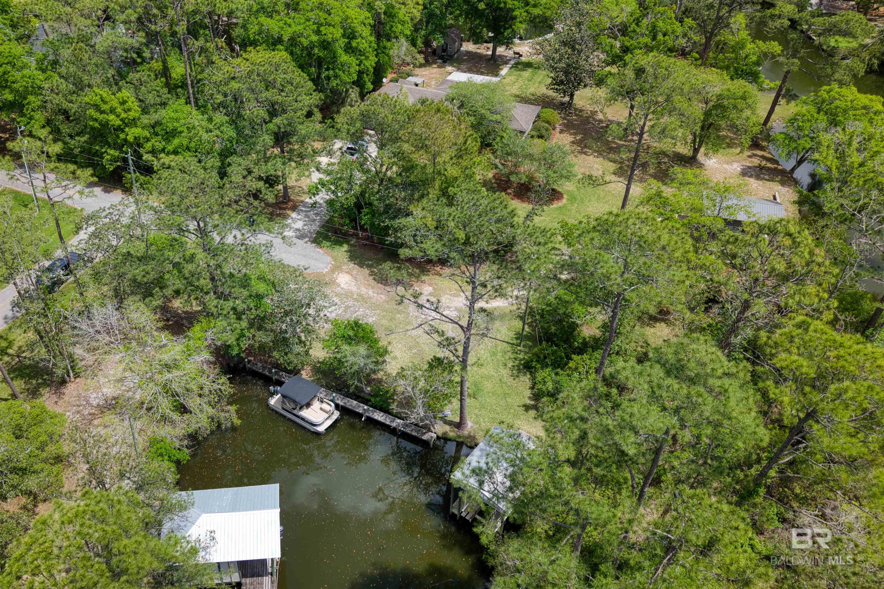 394957 | Photo 26