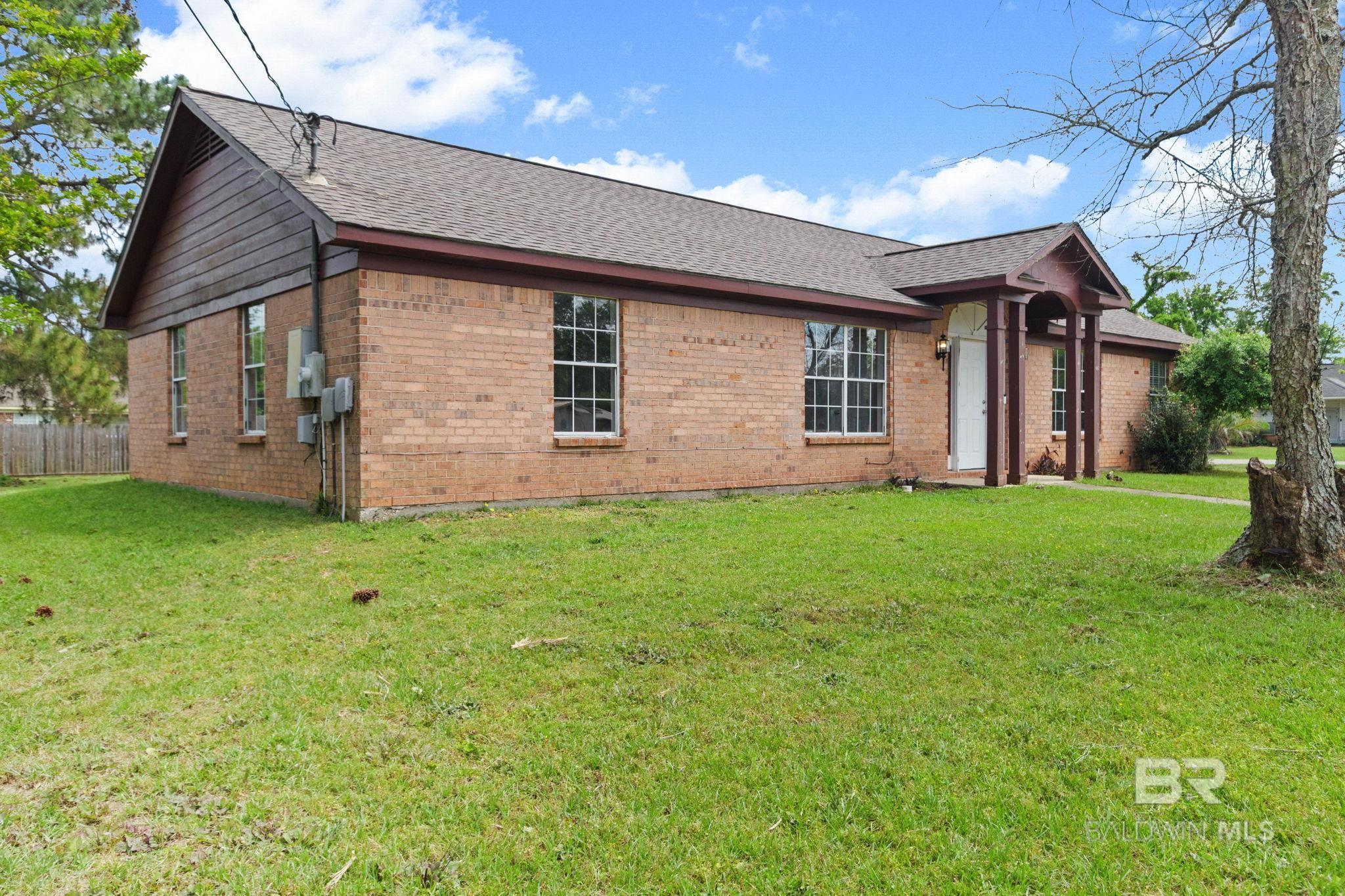 1500 N Cedar Street, Foley, AL, 36535