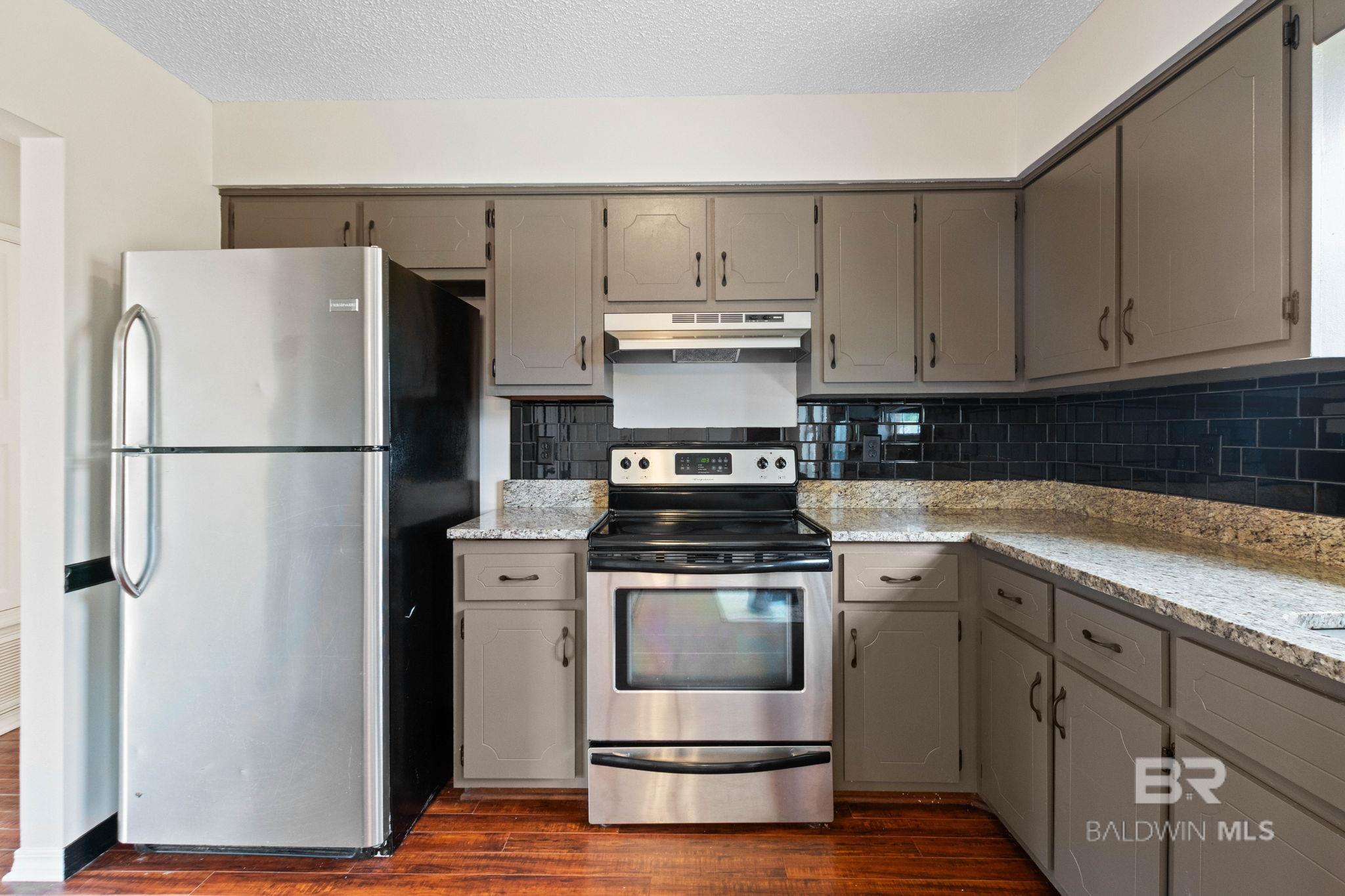 1500 N Cedar Street, Foley, AL, 36535