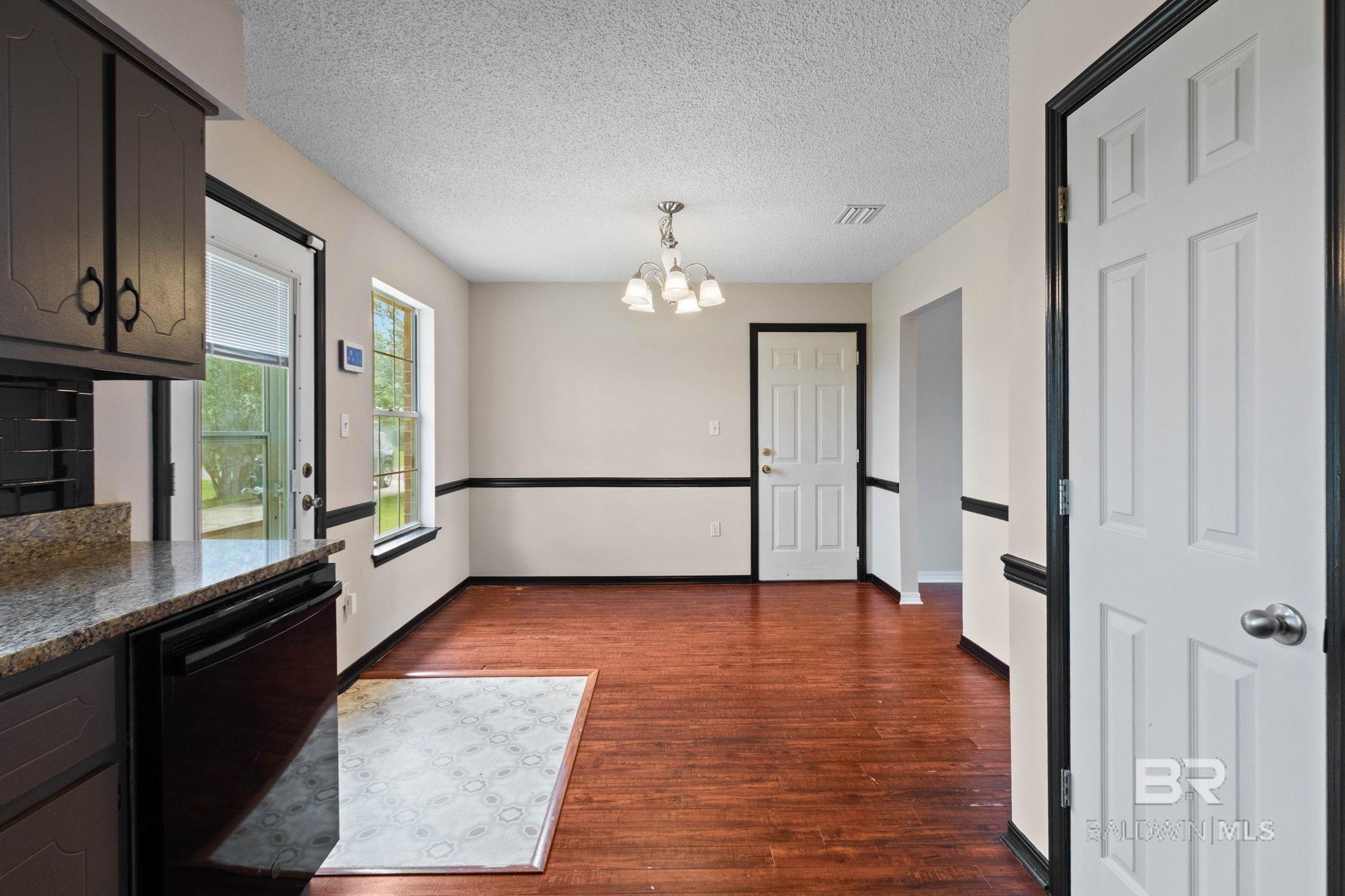 1500 N Cedar Street, Foley, AL, 36535