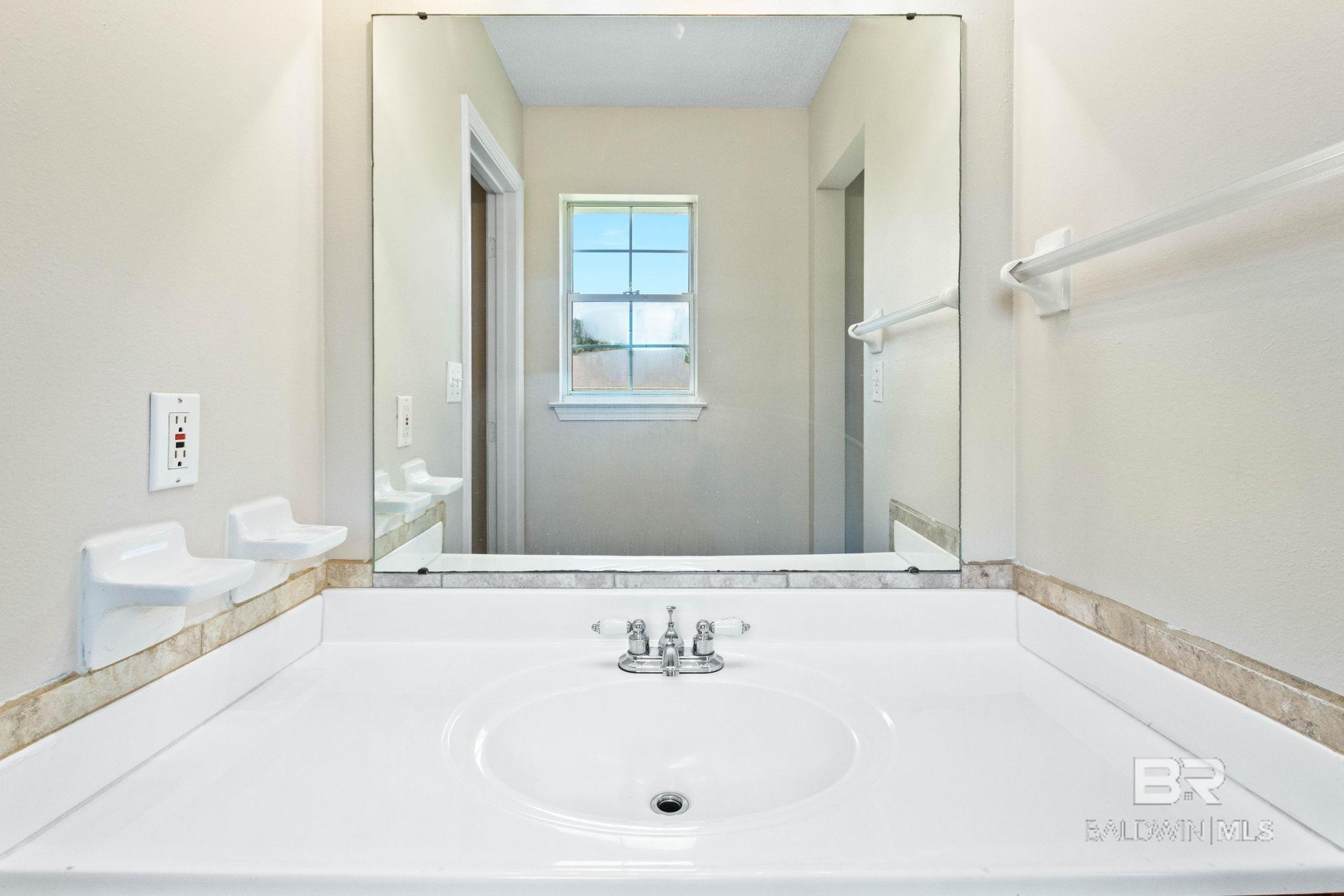 1500 N Cedar Street, Foley, AL, 36535