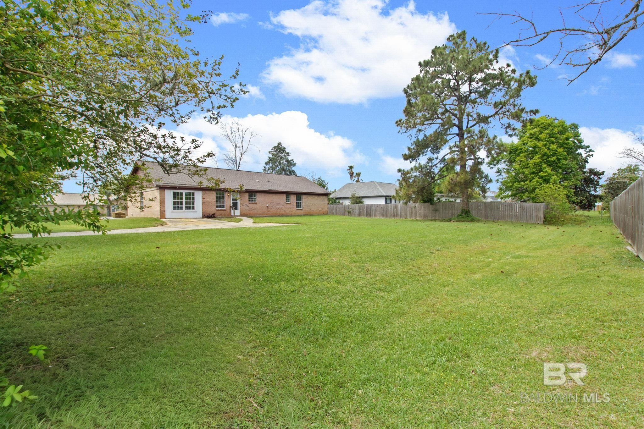 1500 N Cedar Street, Foley, AL, 36535