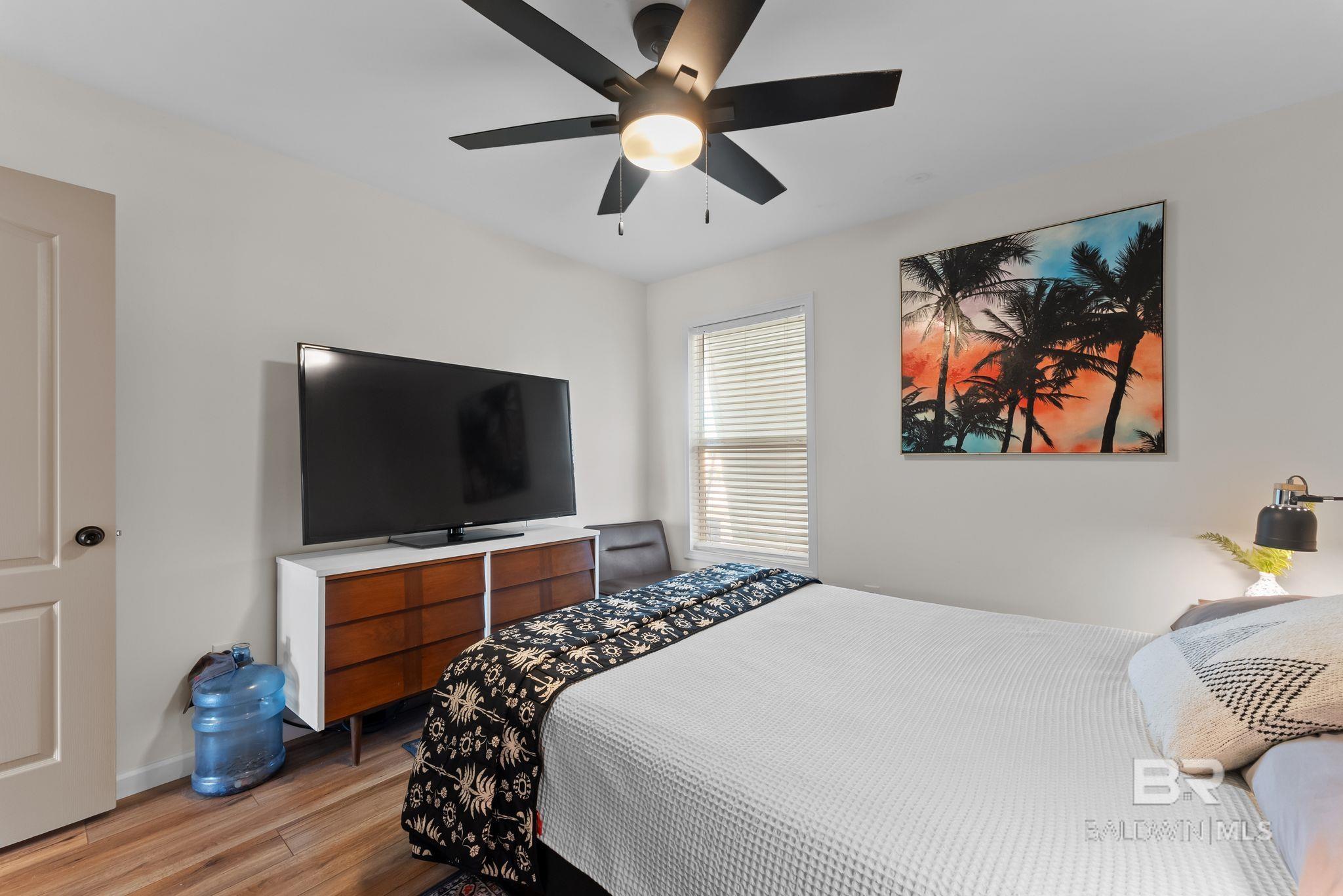 1219 W Lagoon Avenue, Gulf Shores, AL, 36542