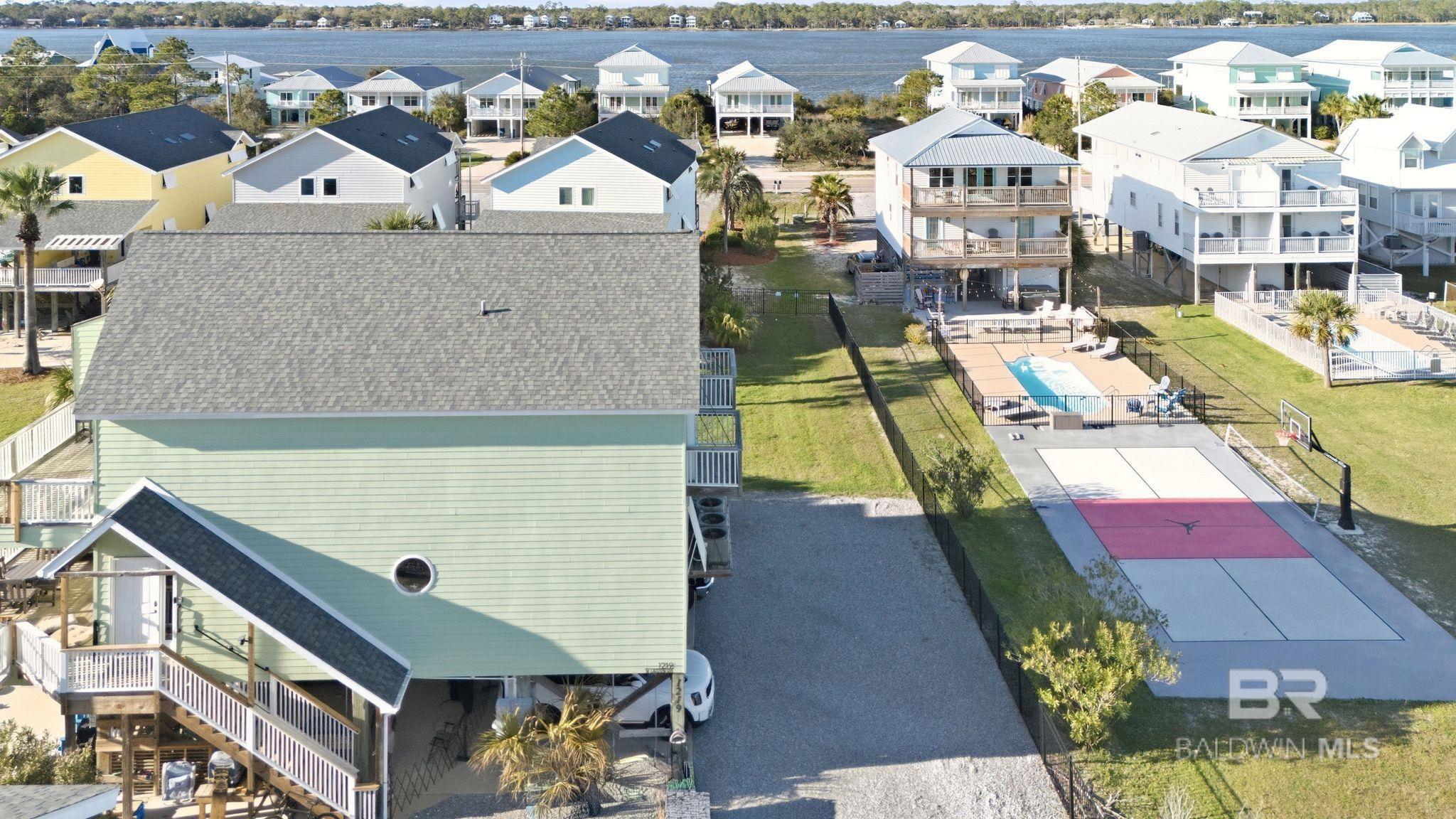 1219 W Lagoon Avenue, Gulf Shores, AL, 36542