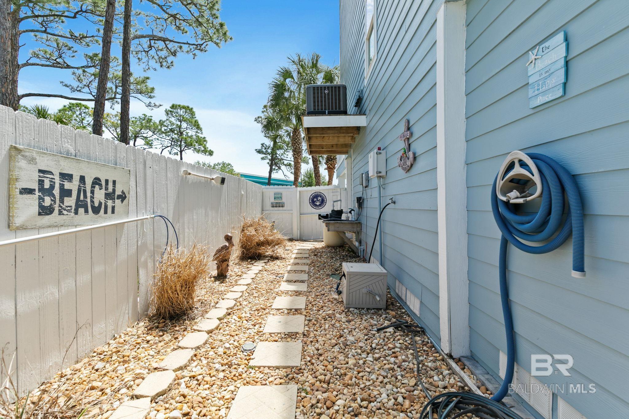 116 W 5th Avenue UNIT A, Gulf Shores, AL, 36542