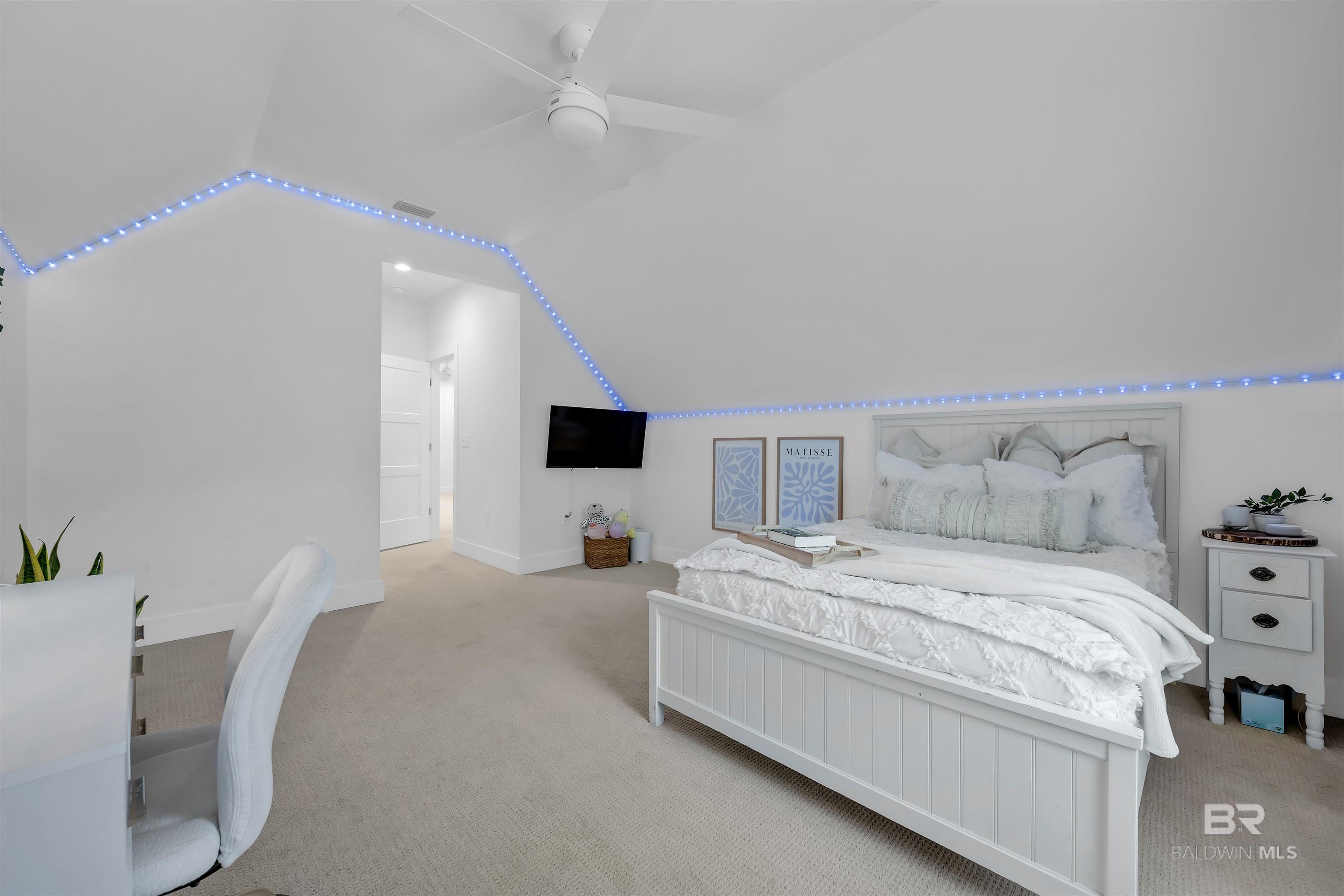 19058 James Road, Gulf Shores, AL, 36542