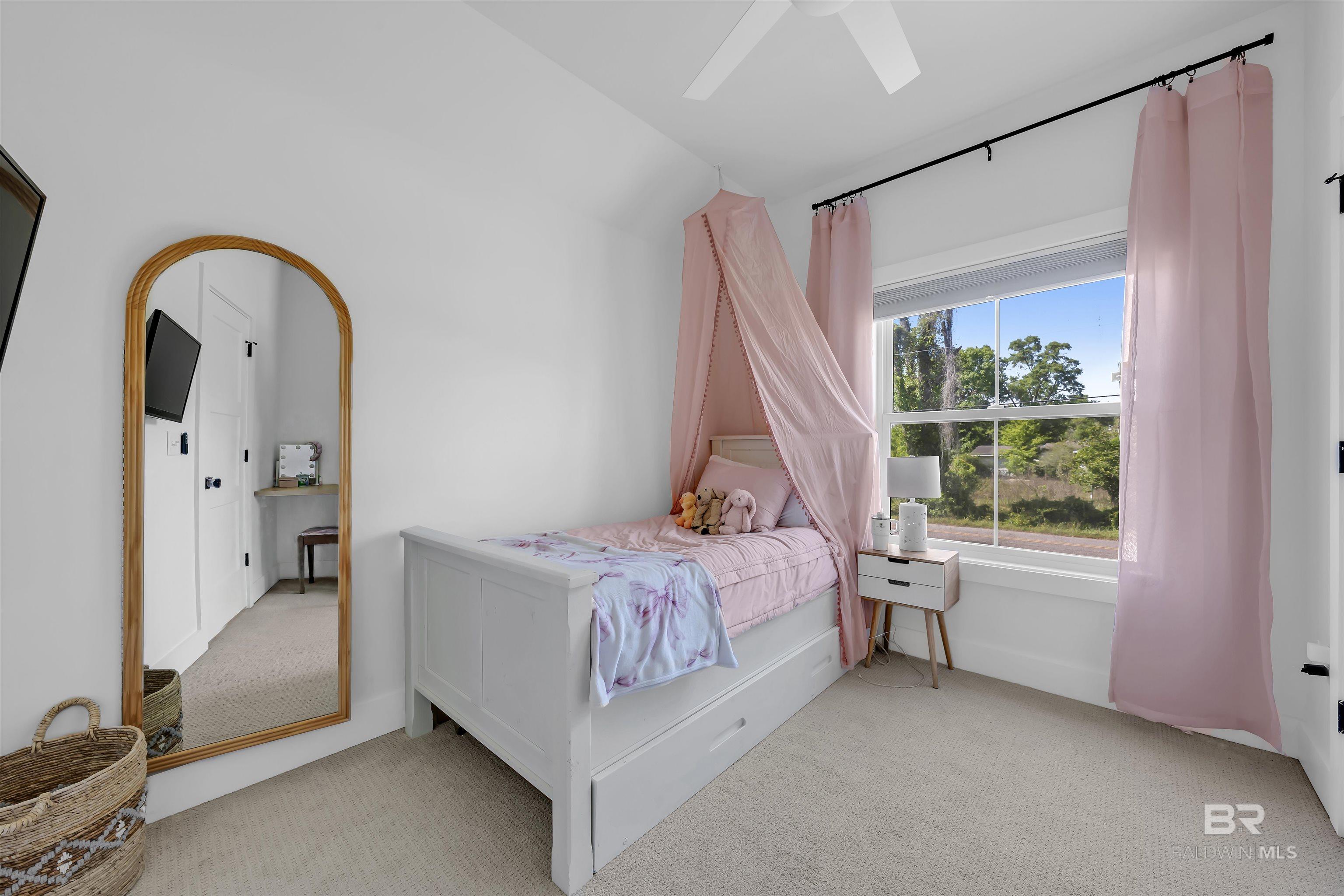 19058 James Road, Gulf Shores, AL, 36542