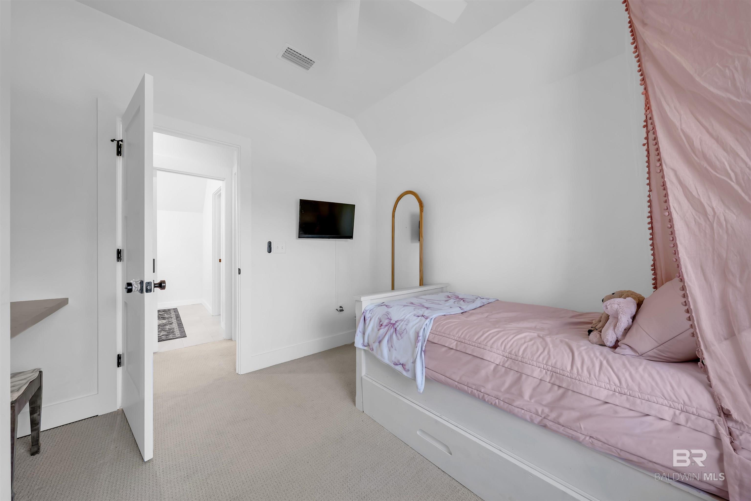 19058 James Road, Gulf Shores, AL, 36542