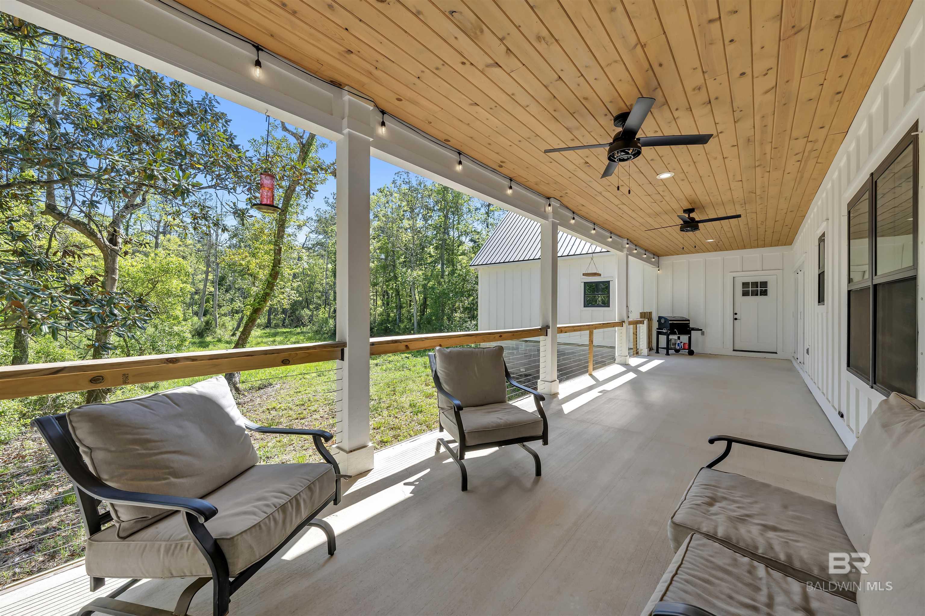 19058 James Road, Gulf Shores, AL, 36542