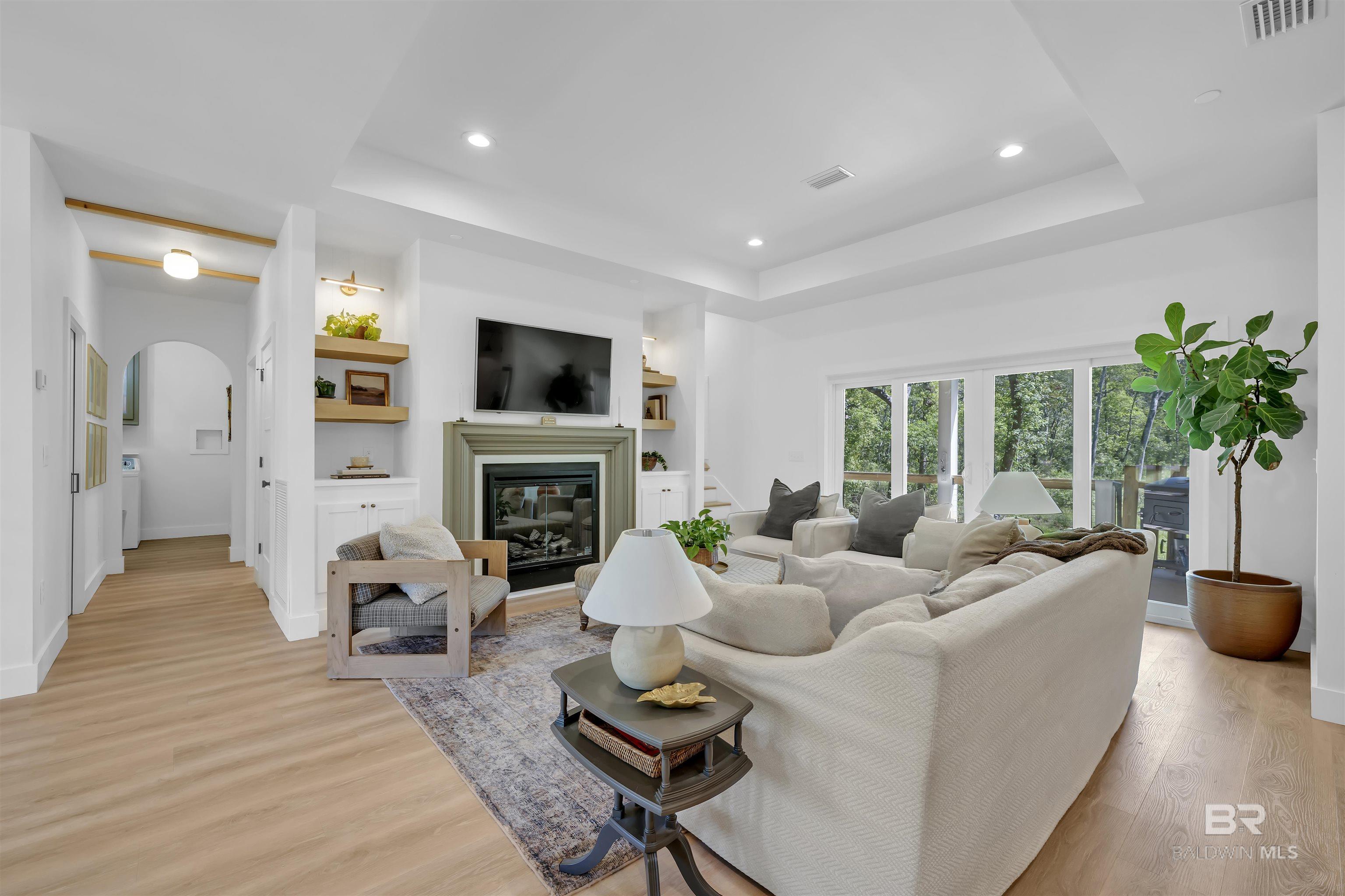 19058 James Road, Gulf Shores, AL, 36542