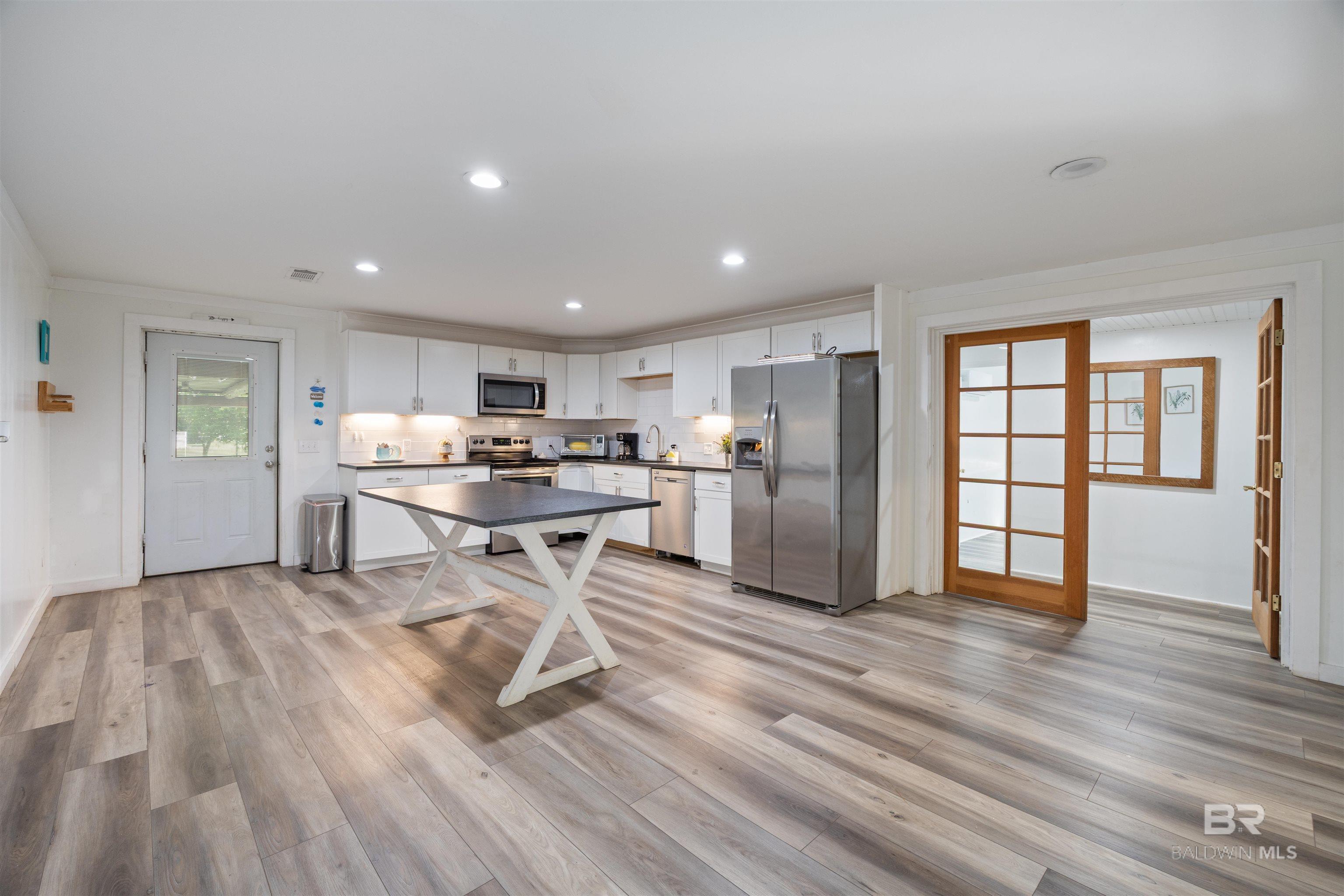 2221 Club House Drive, Lillian, AL, 36549