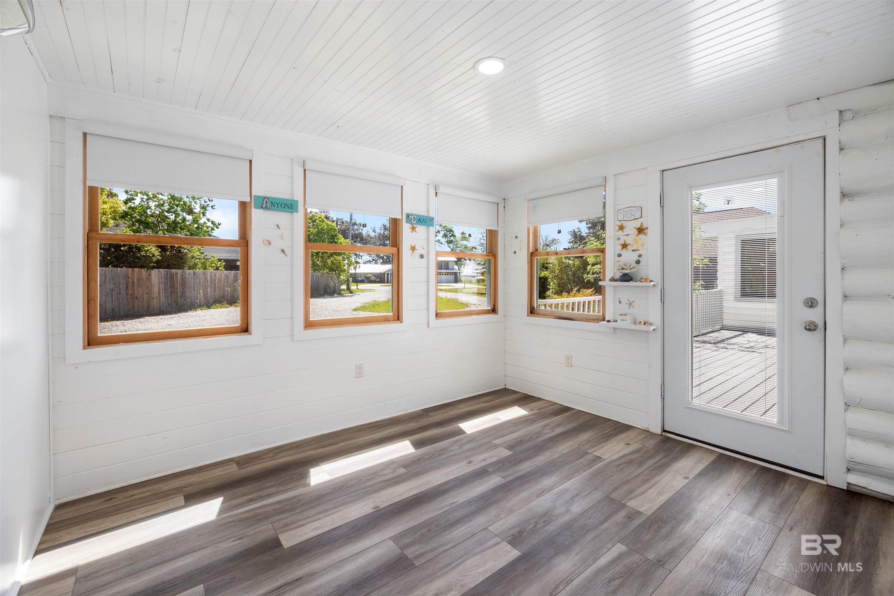 2221 Club House Drive, Lillian, AL, 36549