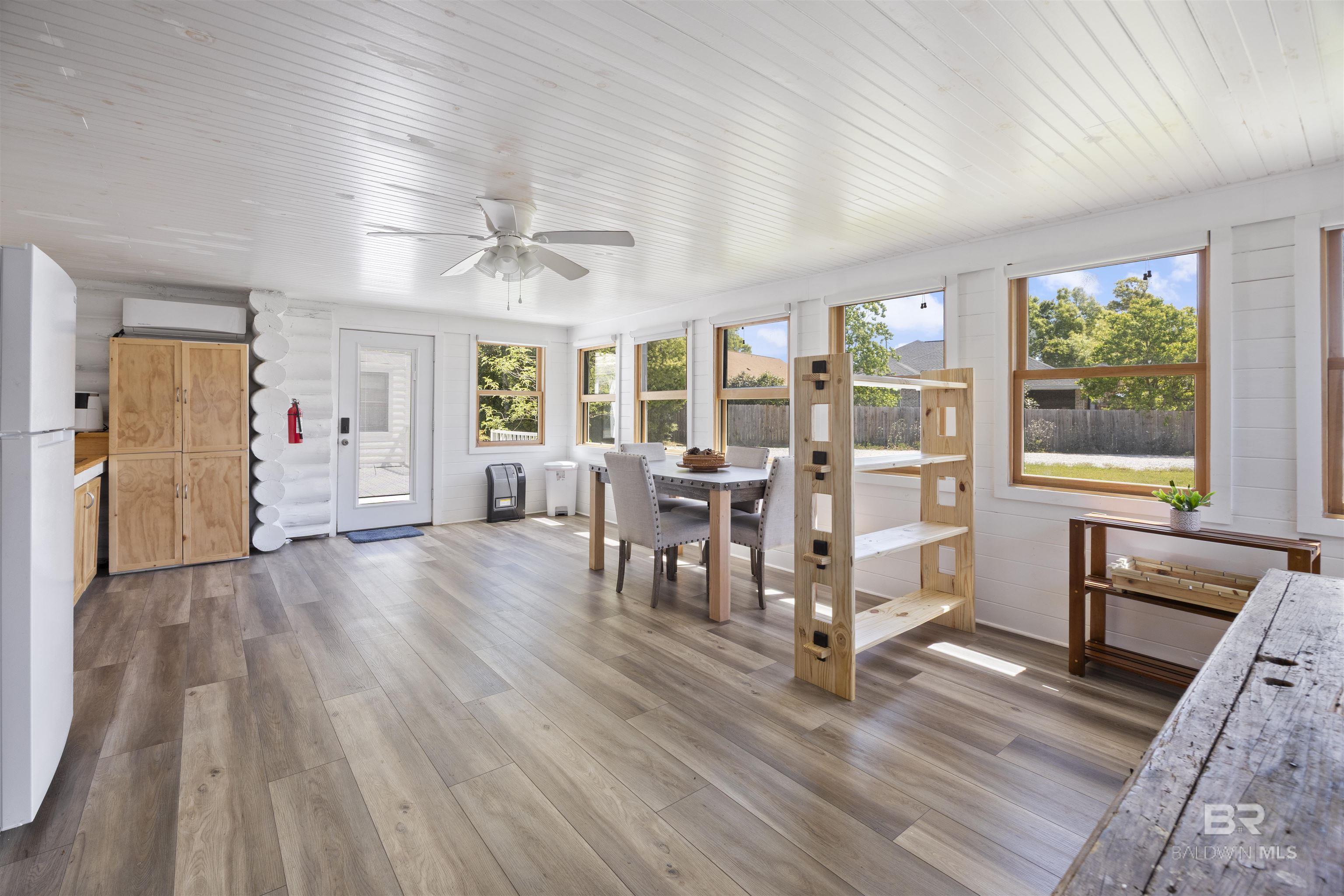 2221 Club House Drive, Lillian, AL, 36549