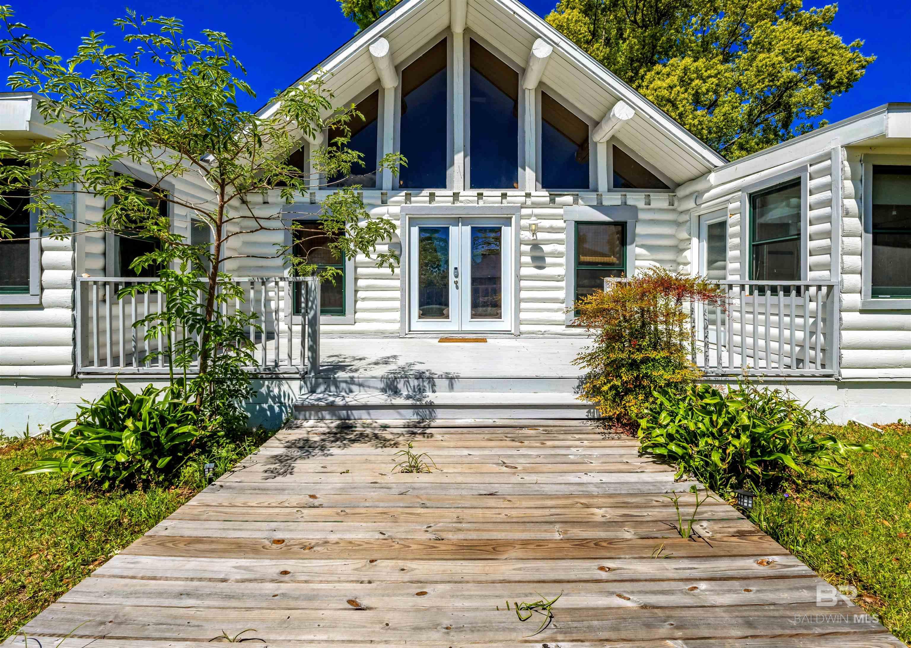 2221 Club House Drive, Lillian, AL, 36549