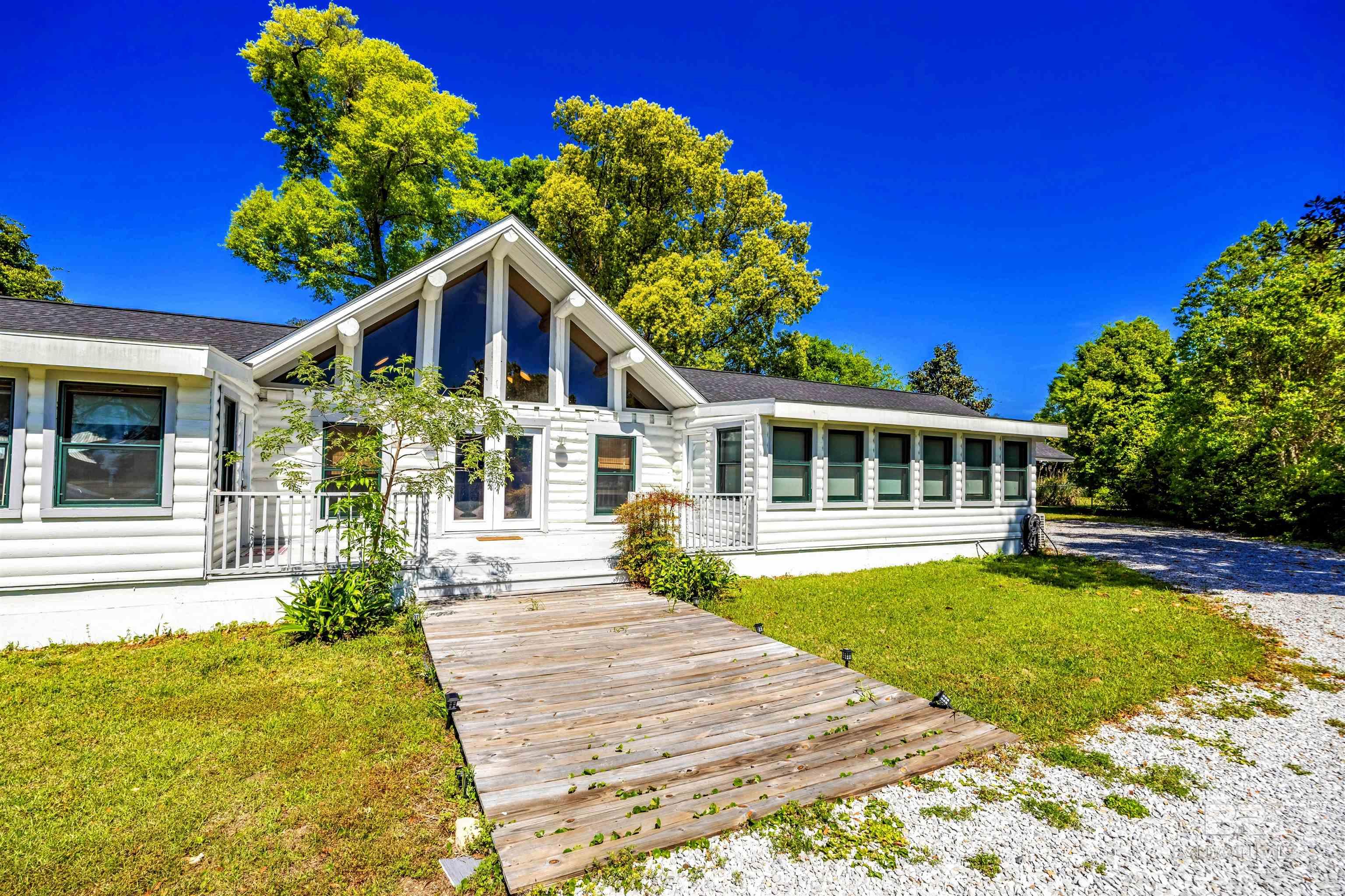 2221 Club House Drive, Lillian, AL, 36549