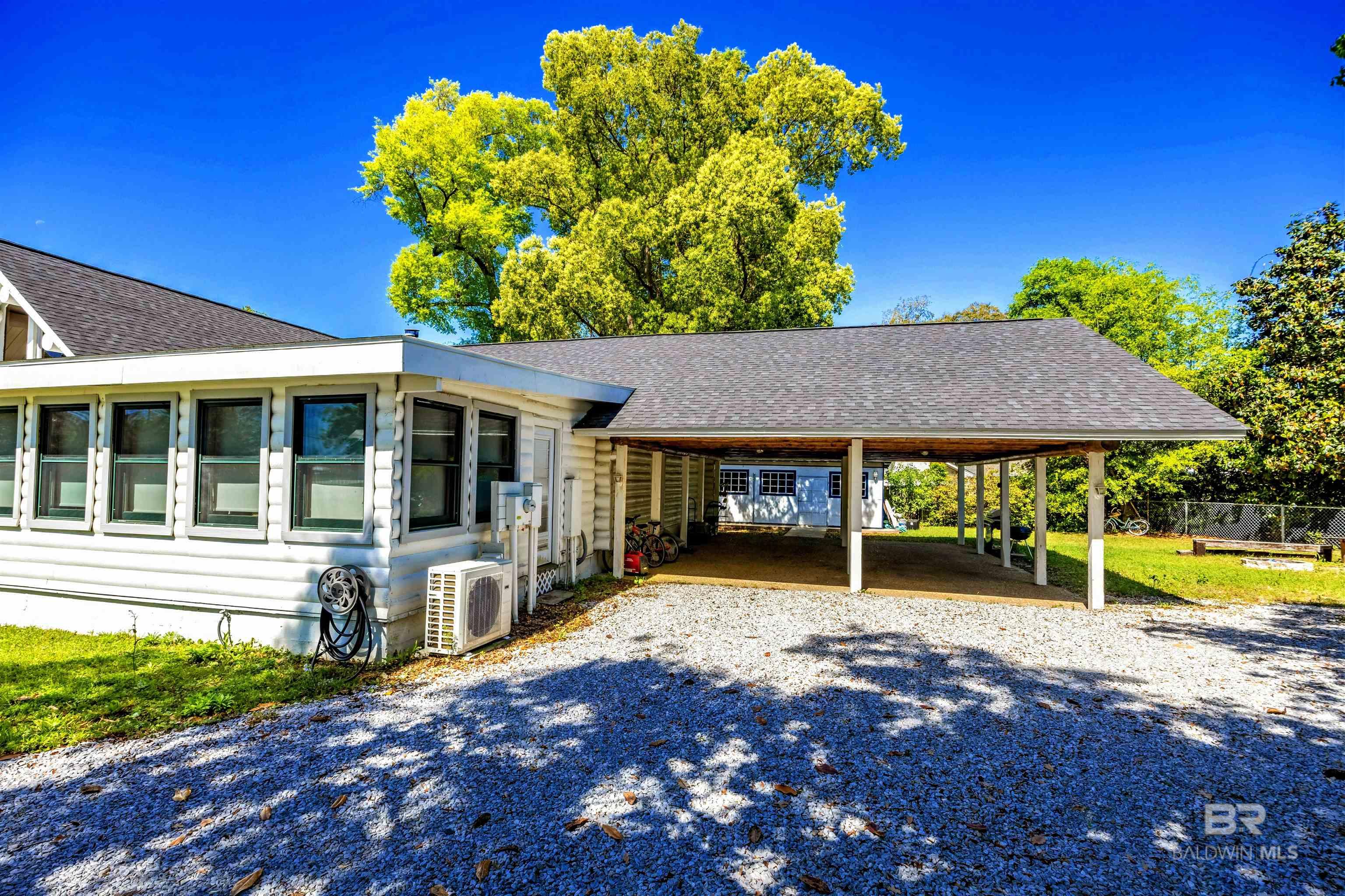 2221 Club House Drive, Lillian, AL, 36549