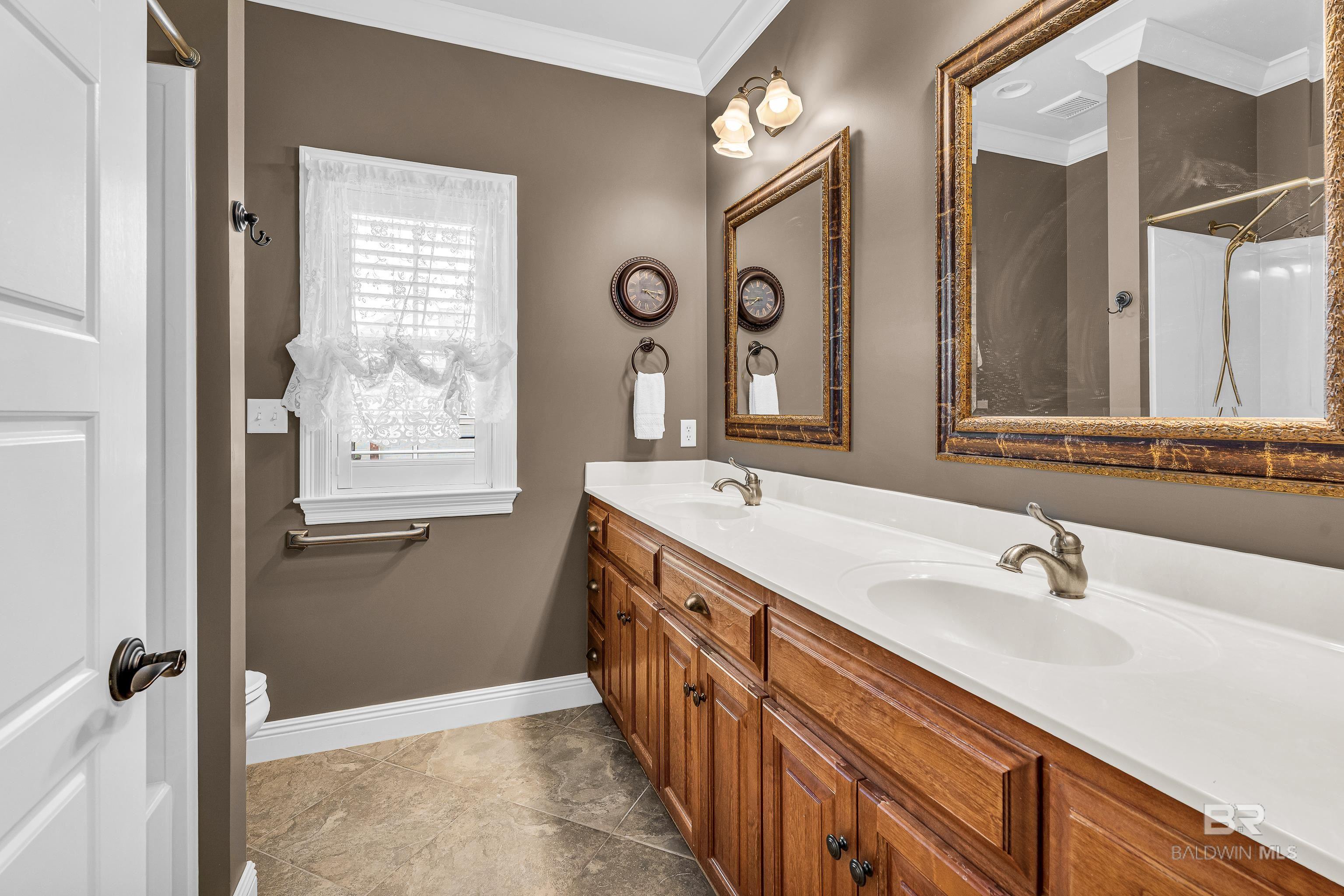 10677 Harwell Court, Daphne, AL, 36526