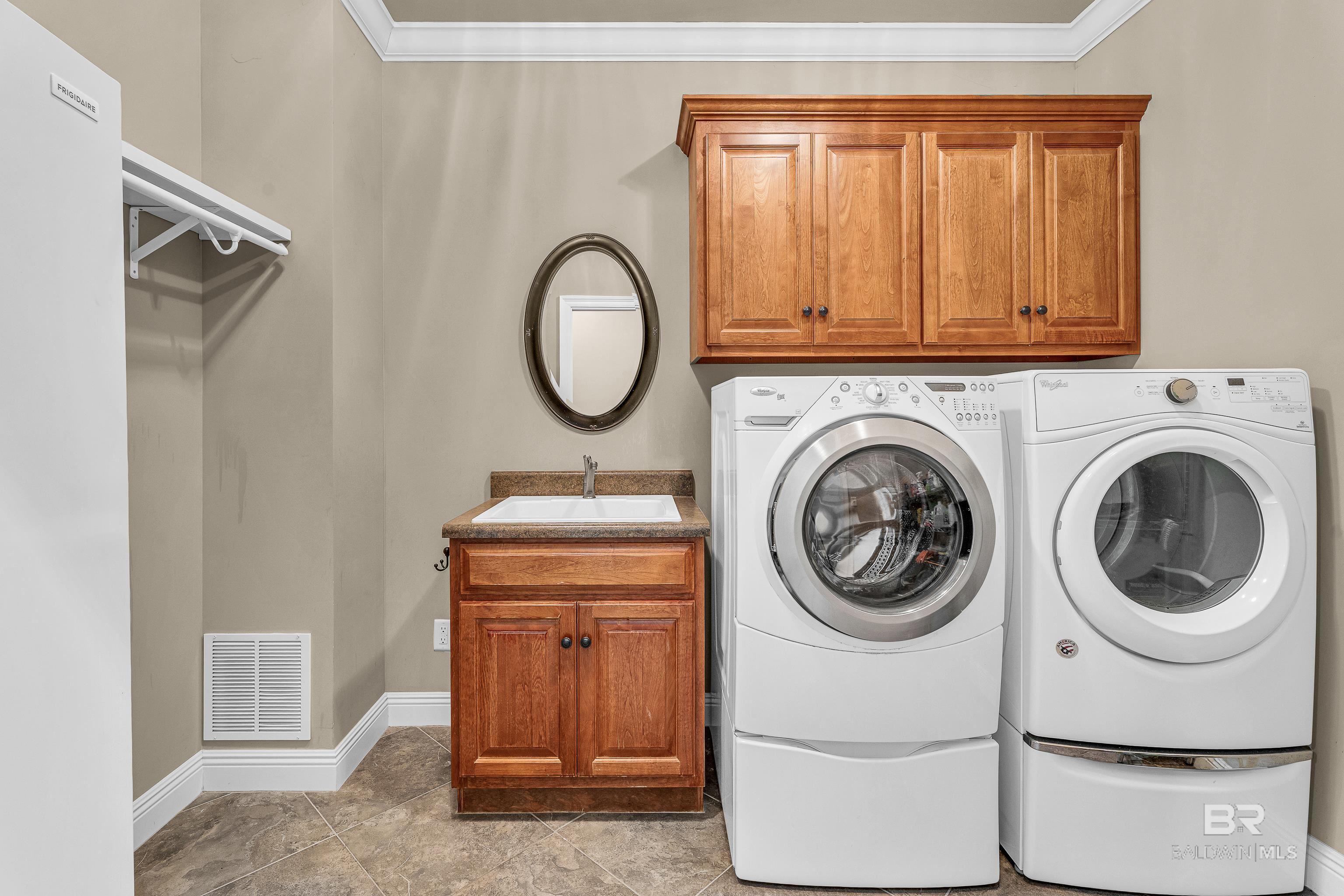 10677 Harwell Court, Daphne, AL, 36526