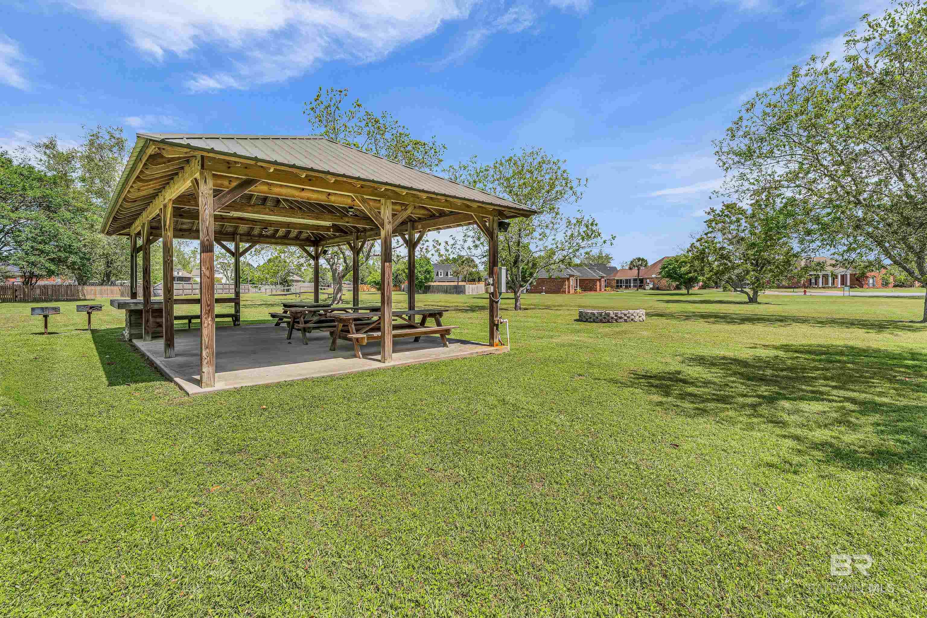 10677 Harwell Court, Daphne, AL, 36526