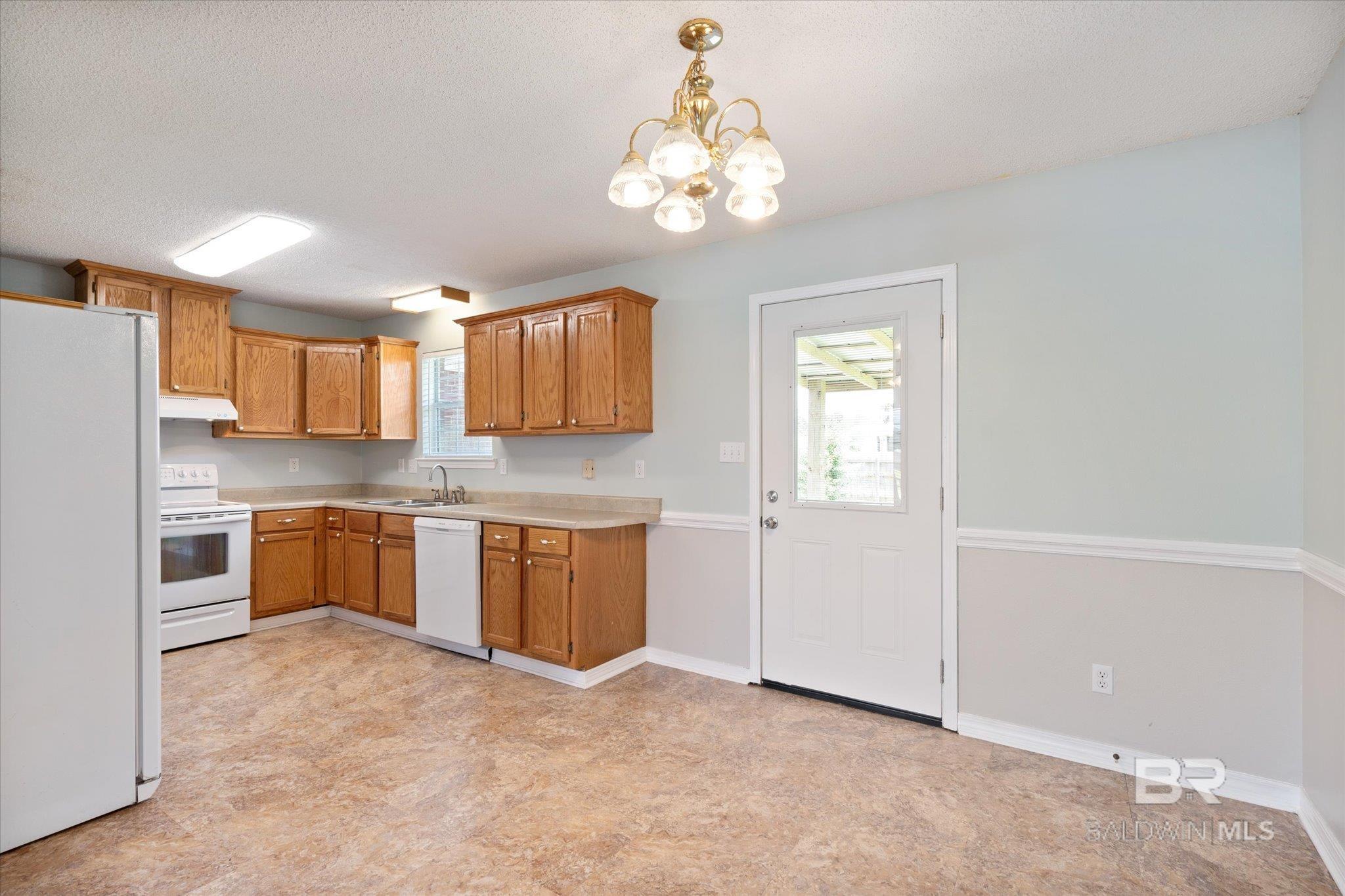 19675 O'Grady Avenue, Robertsdale, AL, 36567