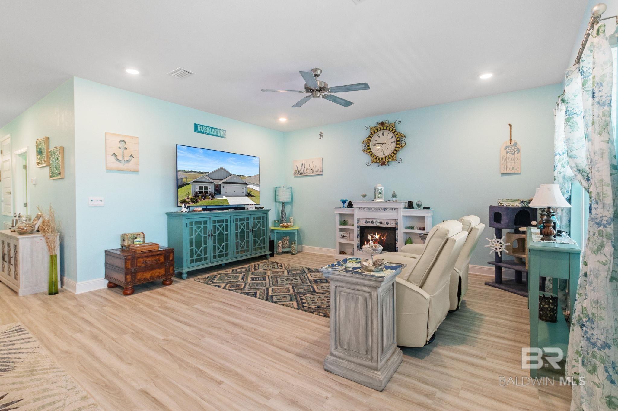 4199 Montague Drive, Gulf Shores, AL, 36542