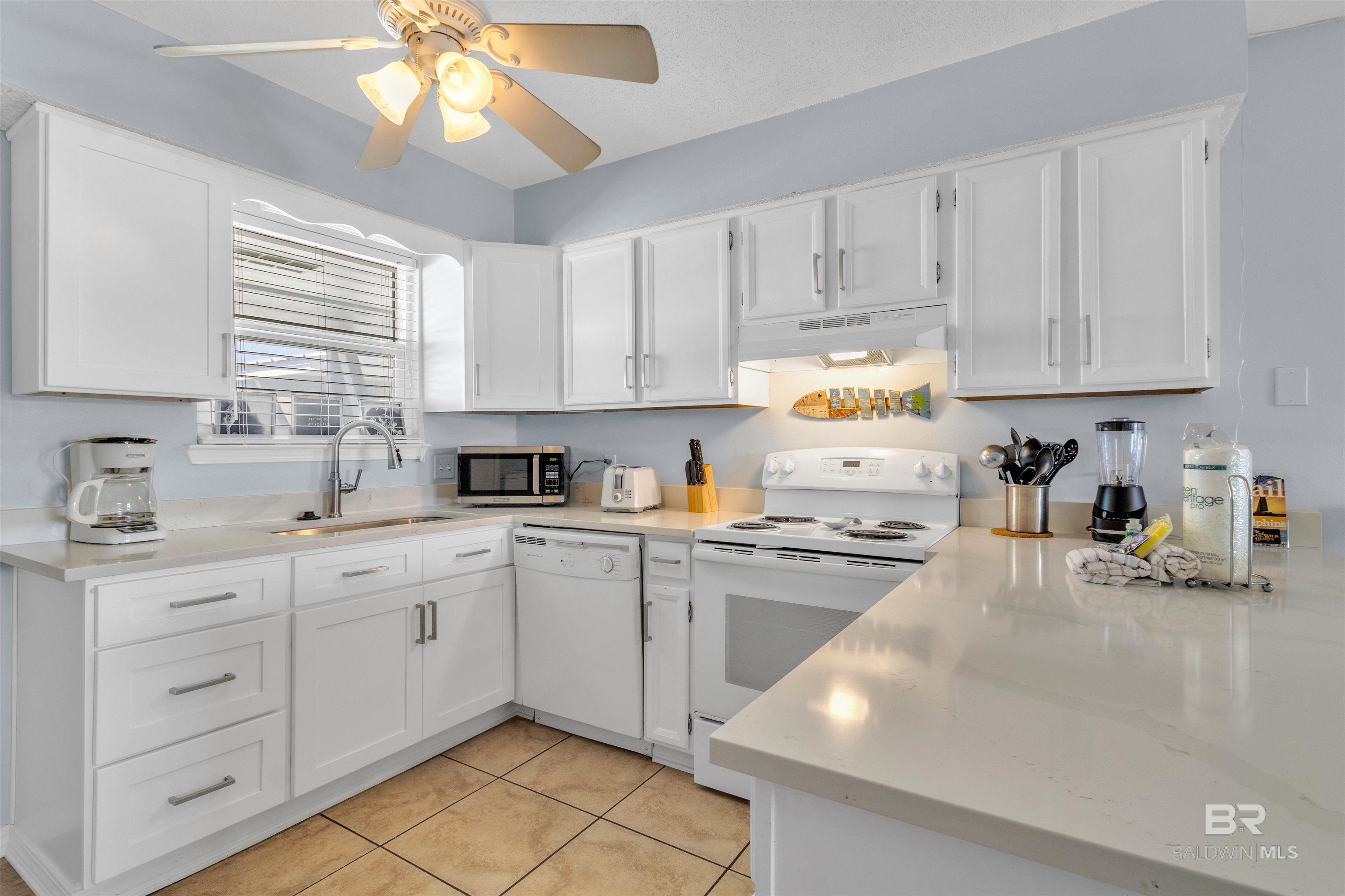 1784 W Beach Boulevard UNIT 303, Gulf Shores, AL, 36542