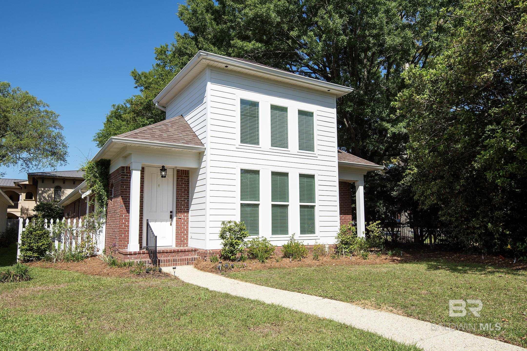 Fairhope Homes from $300,000-$400,000