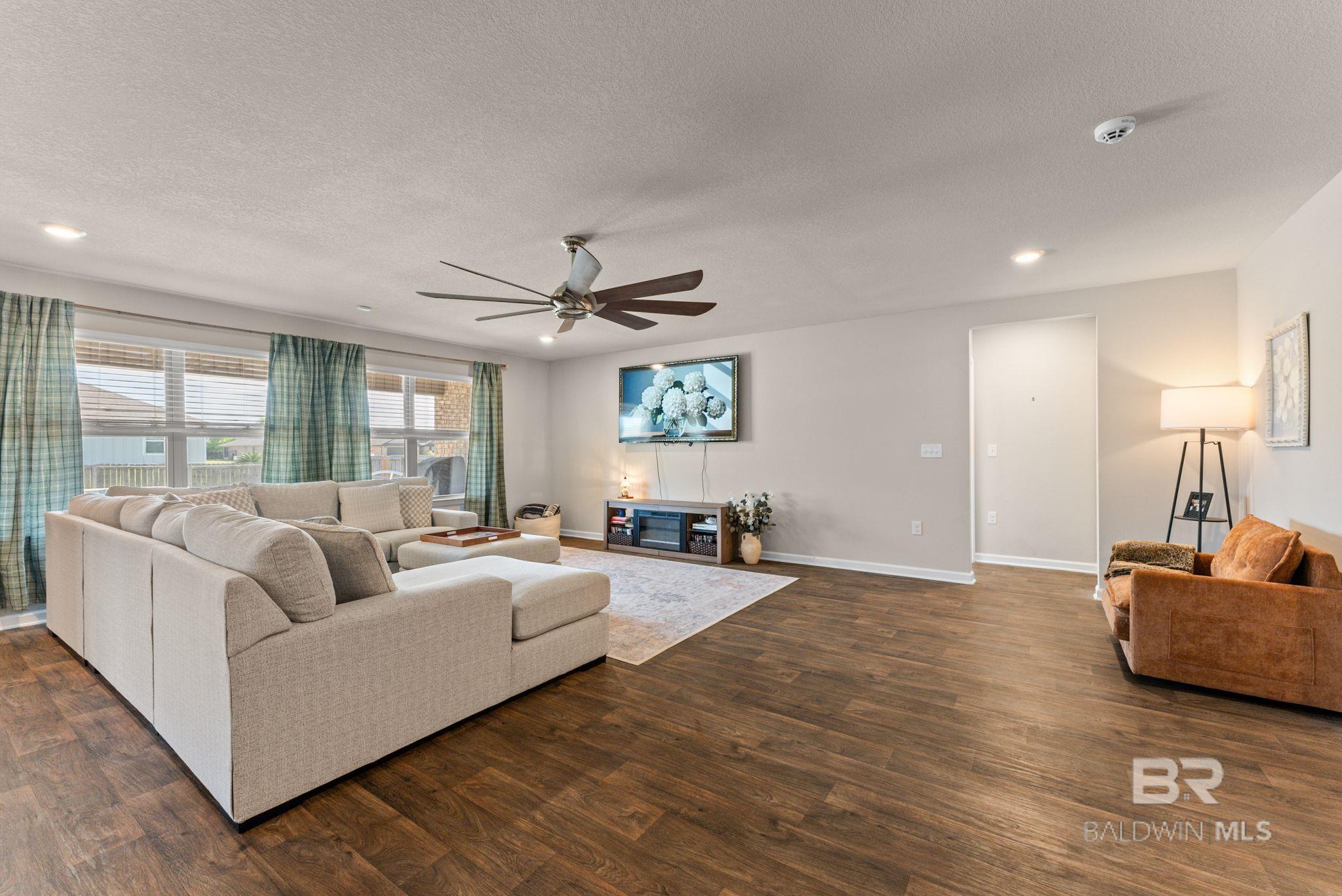 8394 Mackie Lane, Daphne, AL, 36526