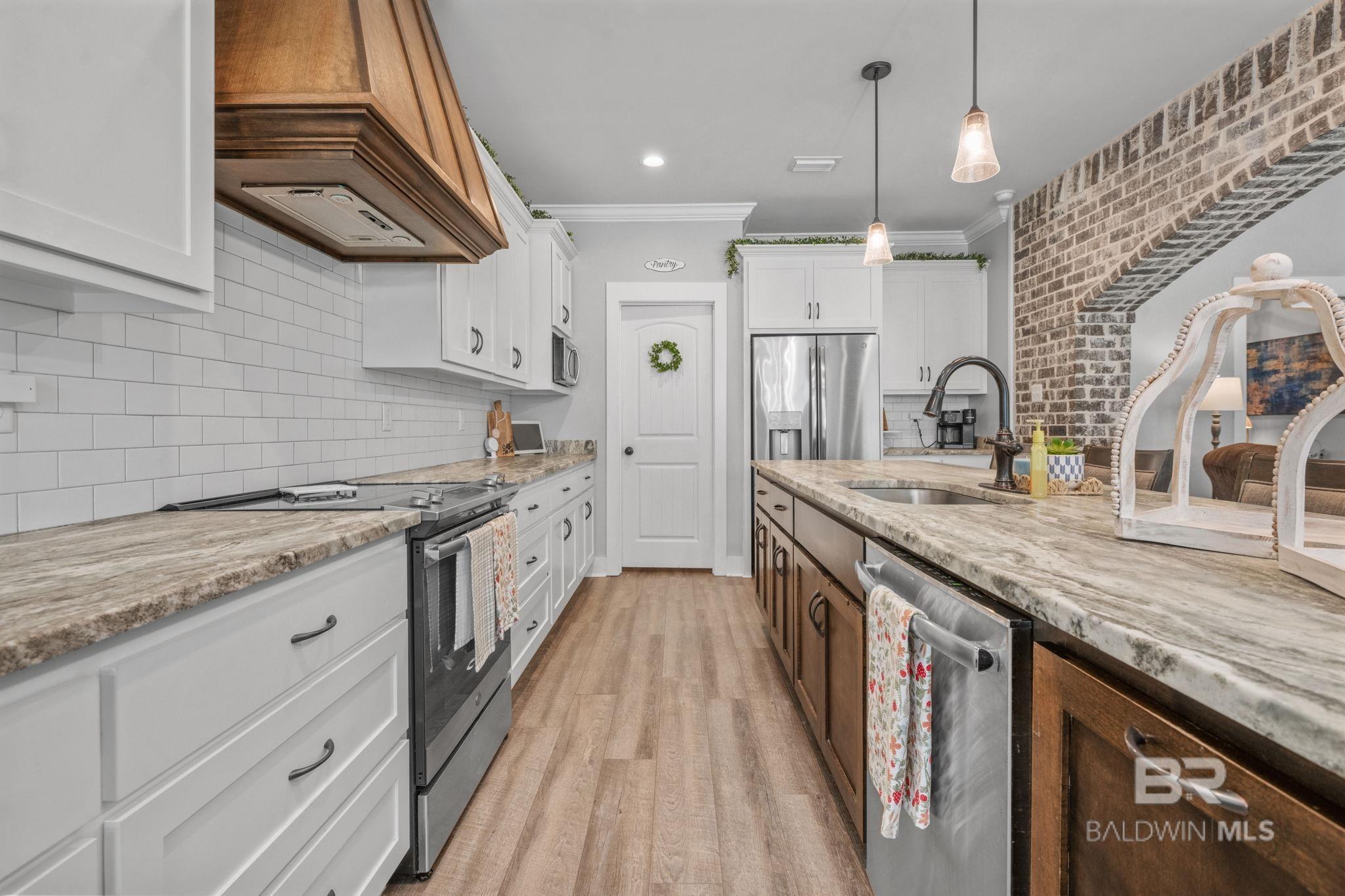 5289 Walter Lee Circle, Grand Bay, AL, 36541