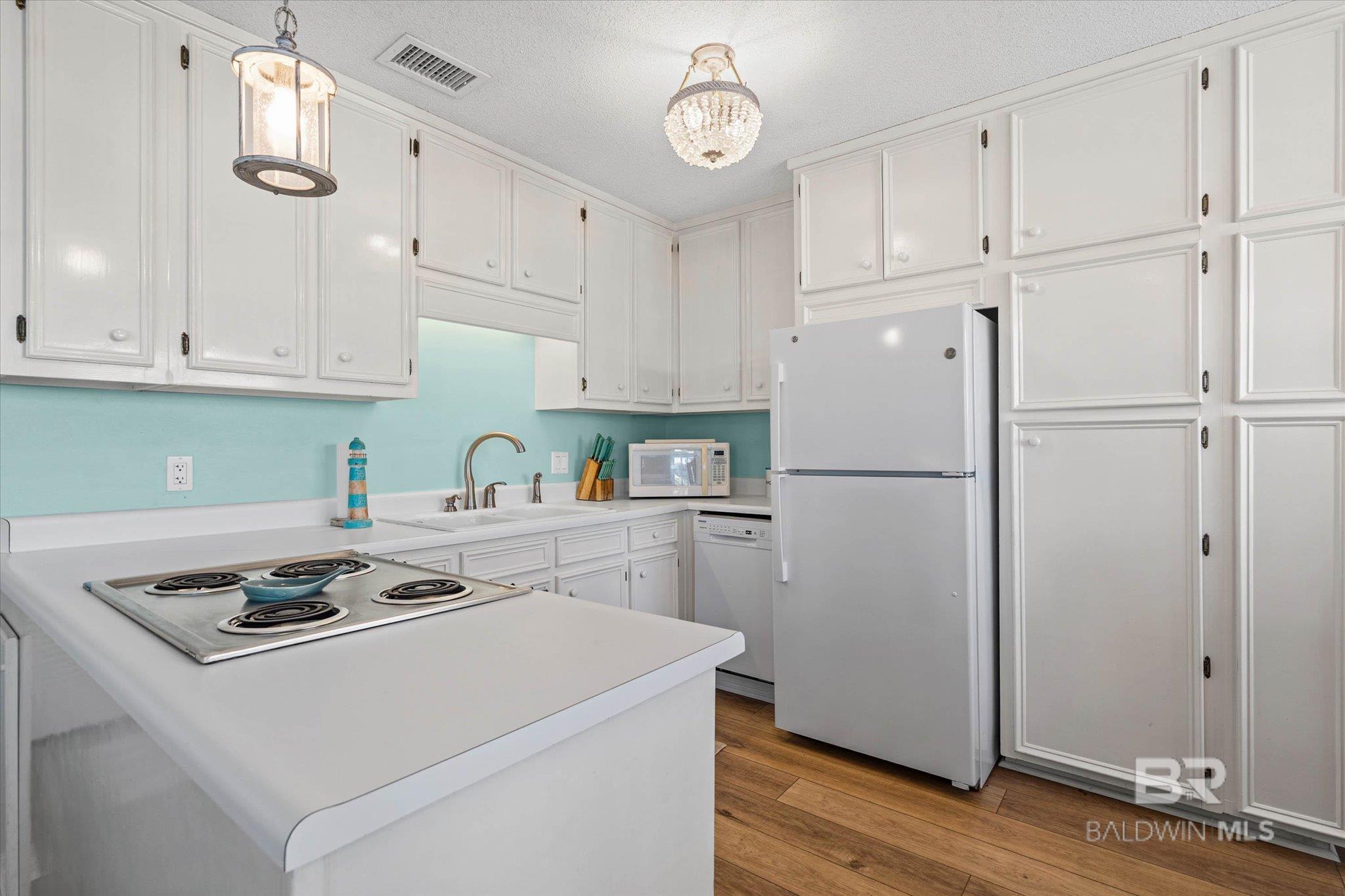 528 LeMoyne Drive UNIT 2B, Dauphin Island, AL, 36528