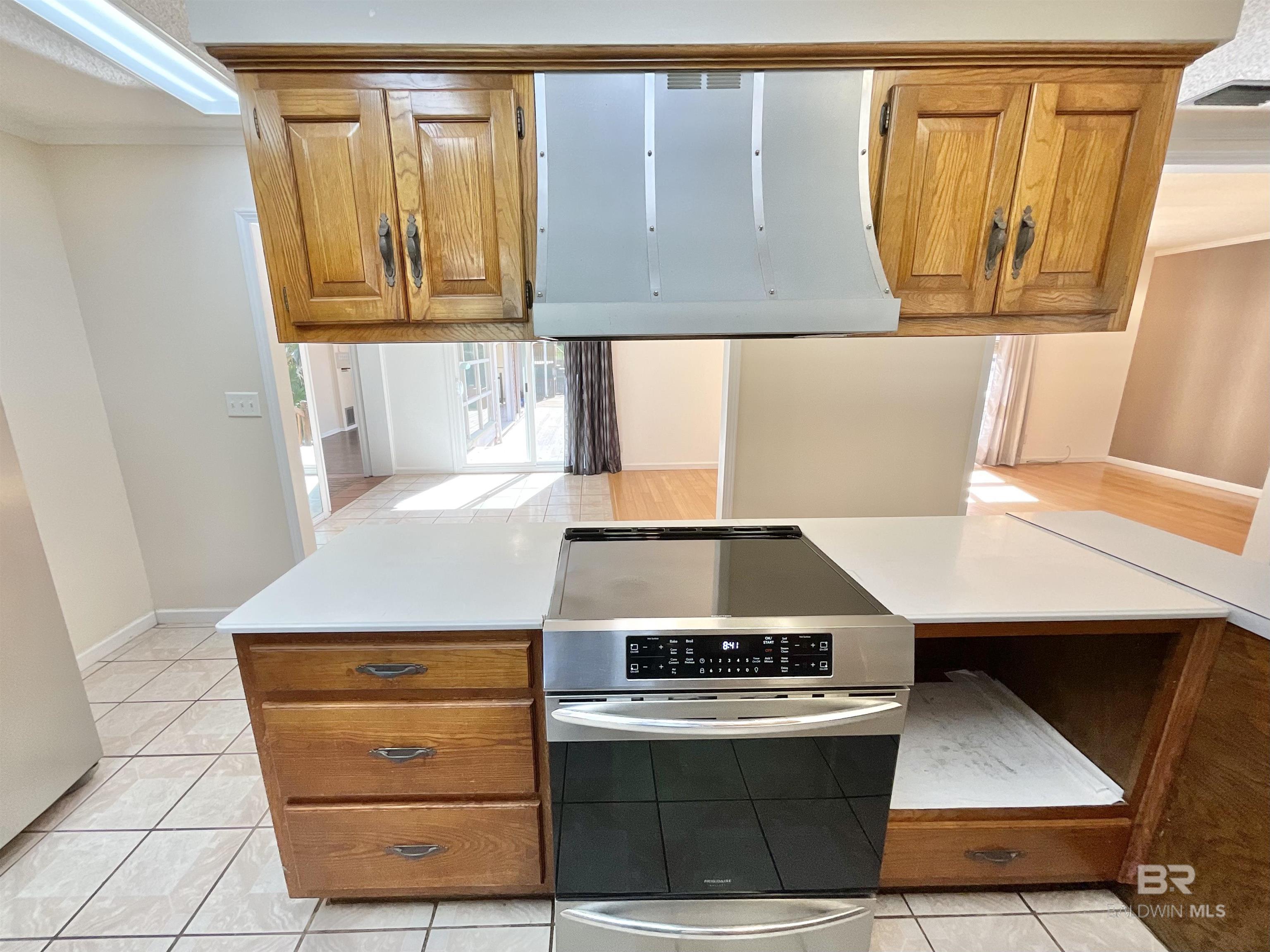 1118 W Carre Drive, Mobile, AL, 36618-1752