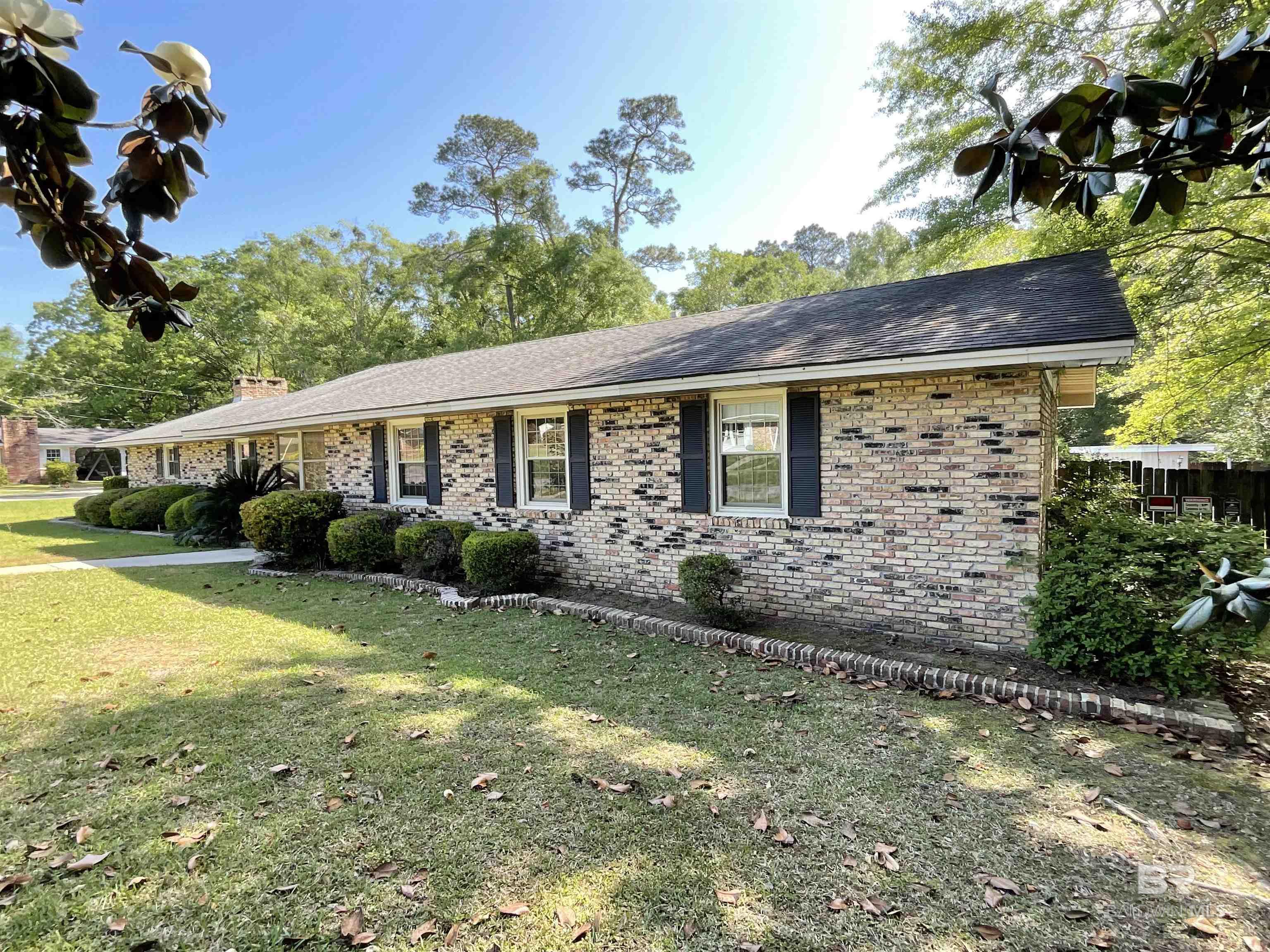 1118 W Carre Drive, Mobile, AL, 36618-1752