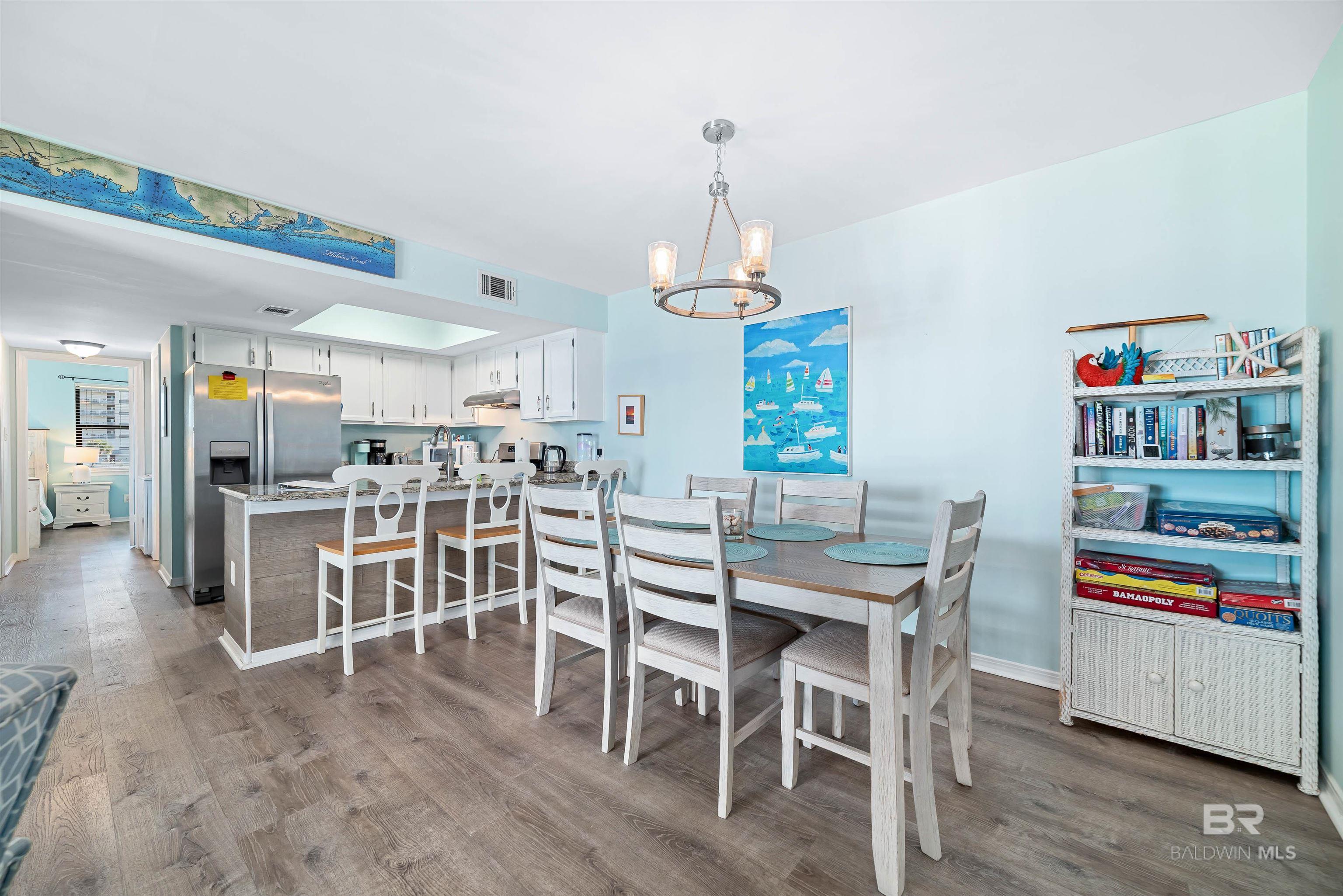 1041 W Lagoon Avenue UNIT 302, Gulf Shores, AL, 36542