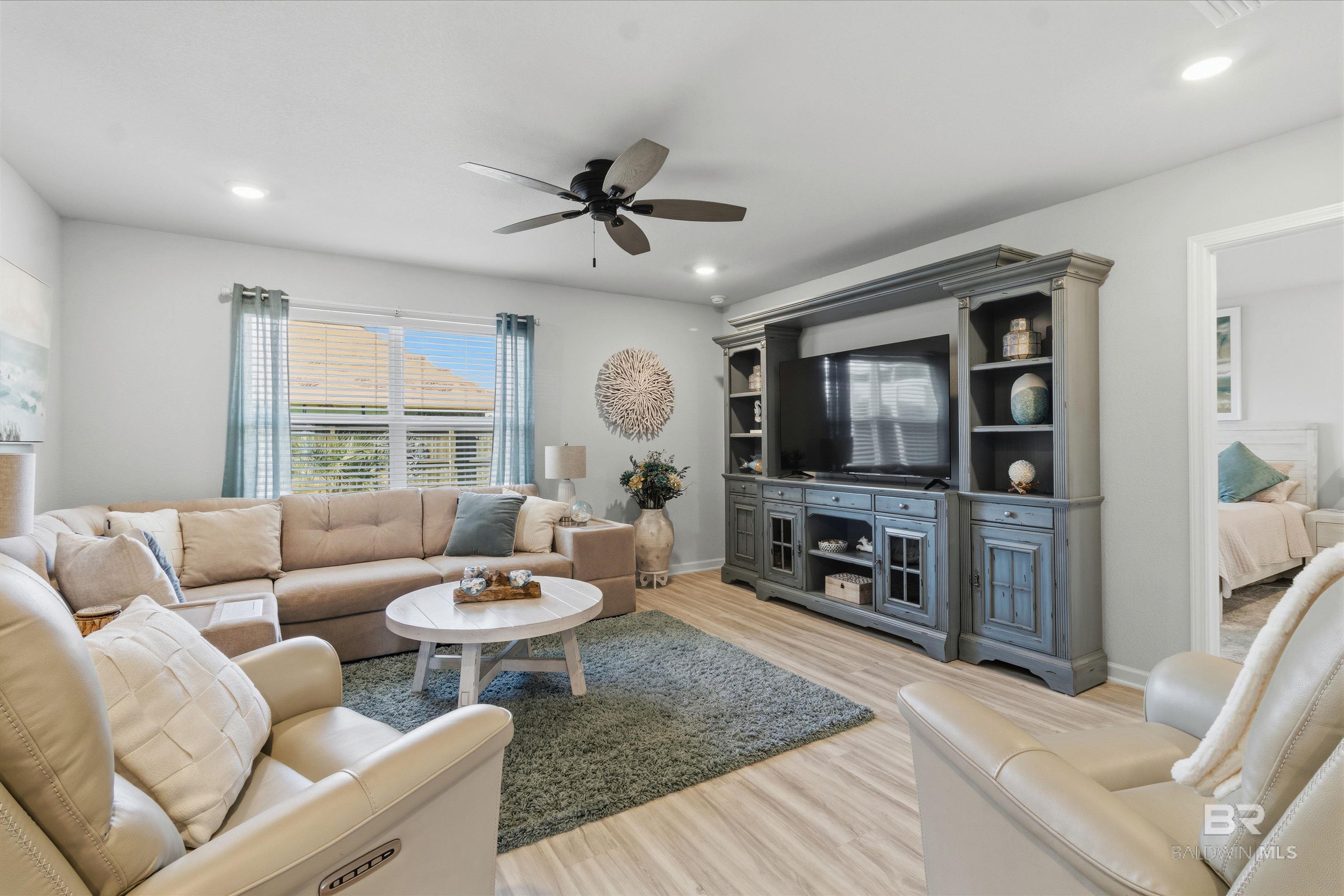 420 Winters Avenue, Gulf Shores, AL, 36542