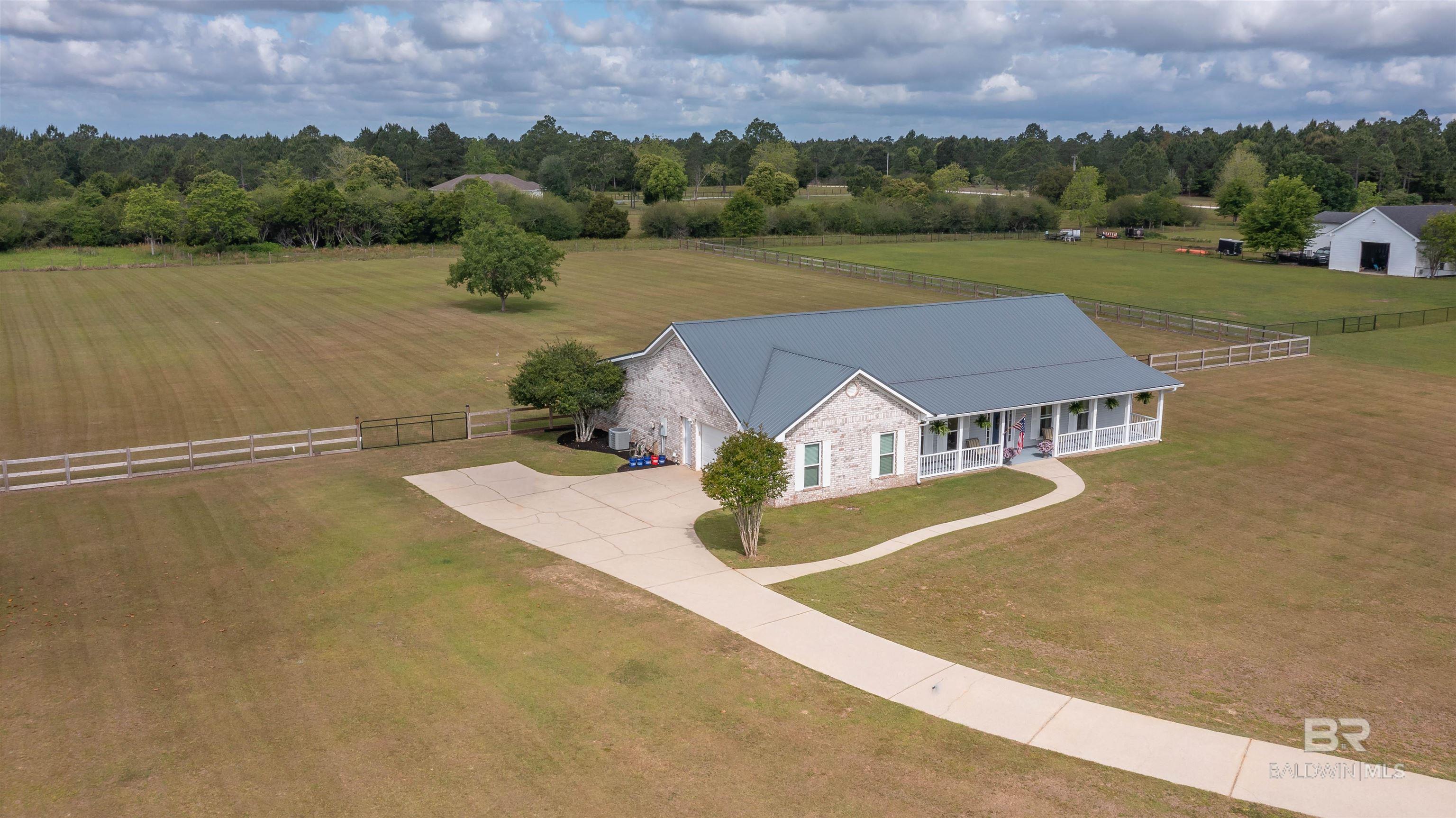 9855 Stucki Road, Elberta, AL, 36530-2766