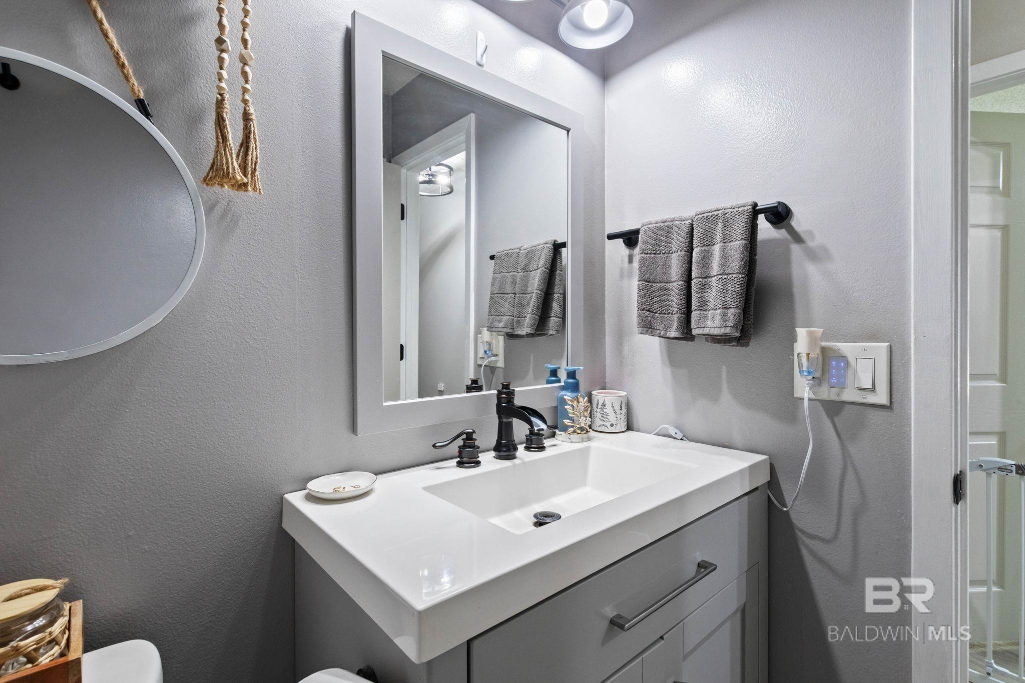 https://zimg.paragon.ice.com/ParagonImages/Property/PG/BCAR/395166/31/0/0/d4f2c12305d2478304a363e4194cdcde/7/9826d04a114761b7b156f066d8ab8970/395166-3630370c-627c-4083-bfe9-08f28e7a675a.JPG