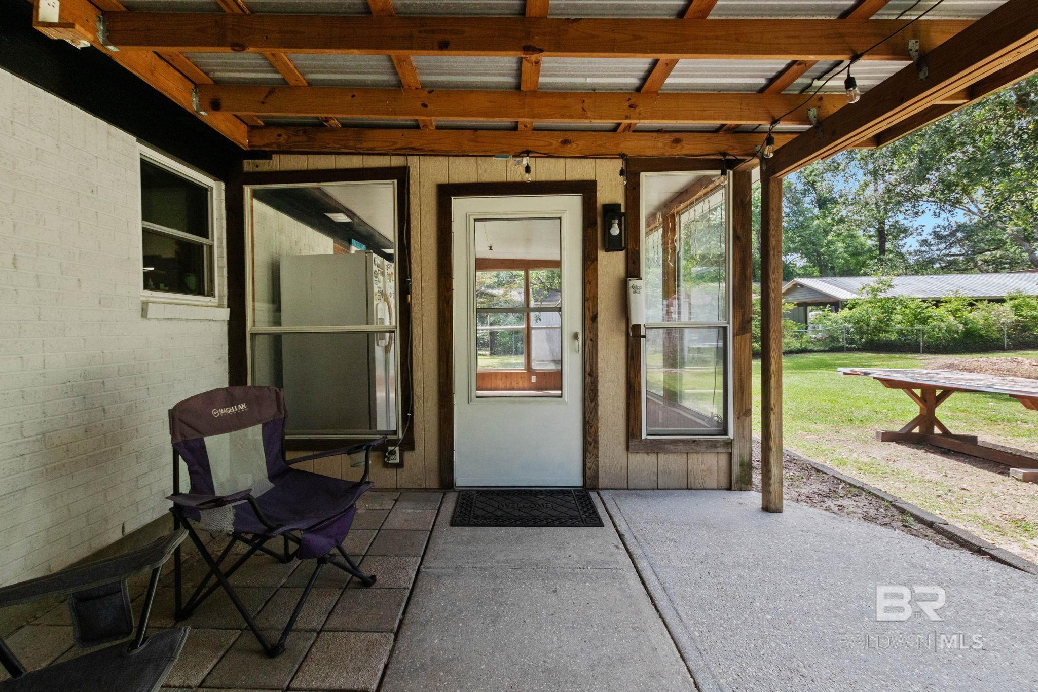 https://zimg.paragon.ice.com/ParagonImages/Property/PG/BCAR/395166/35/0/0/209ad97b909bd1dc6808b7632723487e/7/9826d04a114761b7b156f066d8ab8970/395166-131d85fa-45d2-4455-8f53-0240bc29e0bd.JPG