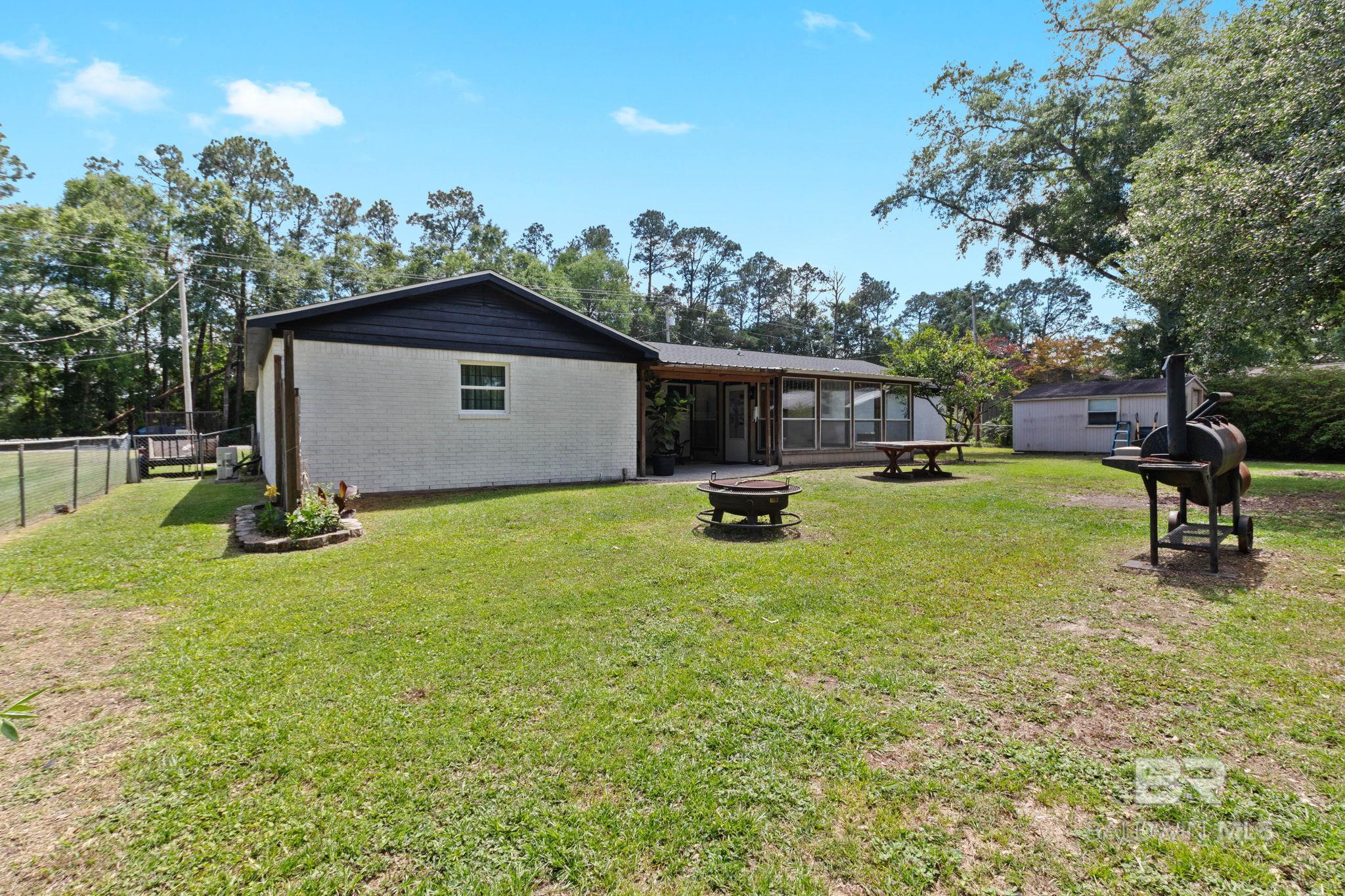 https://zimg.paragon.ice.com/ParagonImages/Property/PG/BCAR/395166/44/0/0/ccaabf2a1e1d08fd6ab06a2a344e093b/7/9826d04a114761b7b156f066d8ab8970/395166-66ccddc7-ec93-483c-8479-1647f934492f.JPG