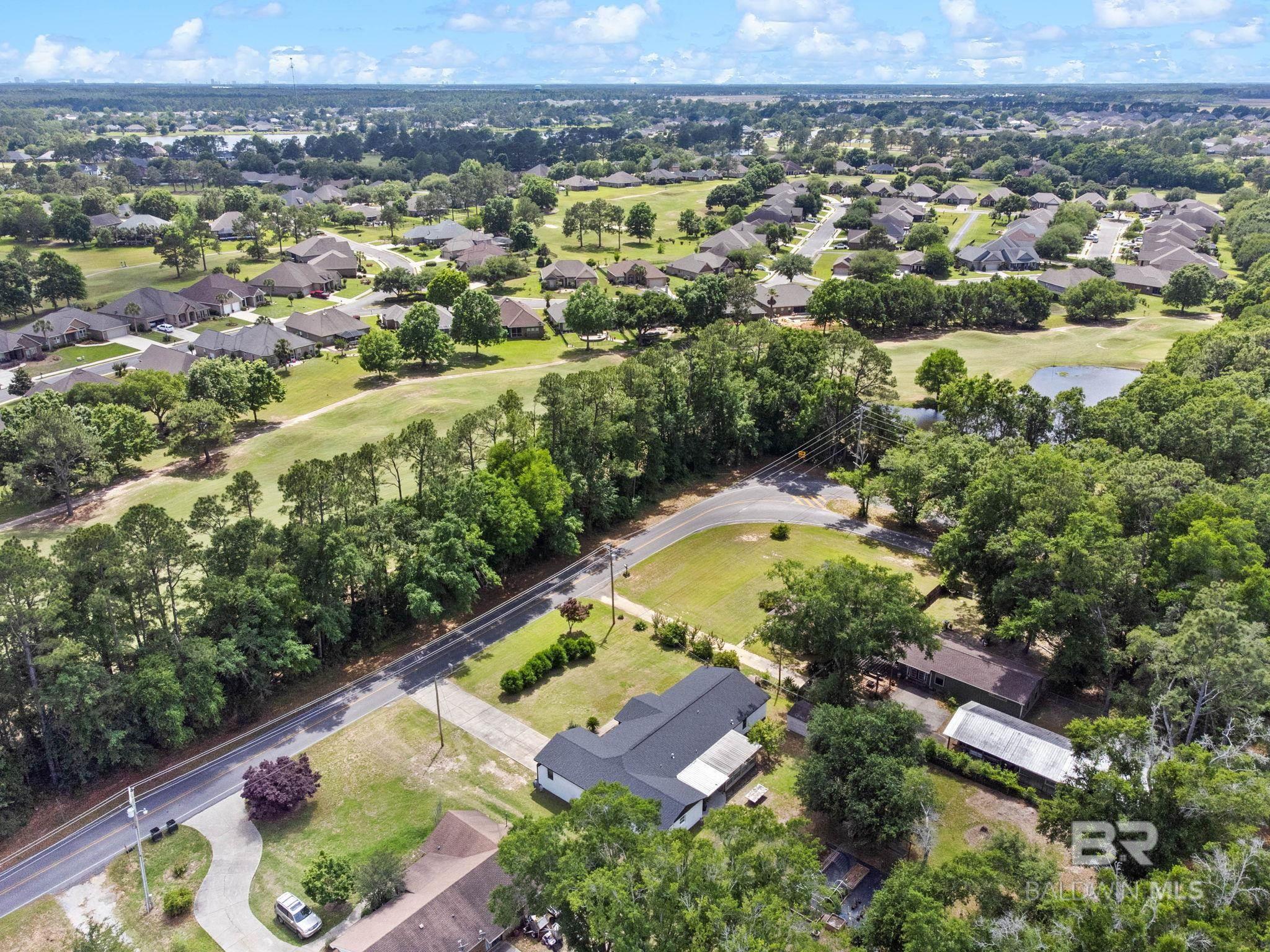 https://zimg.paragon.ice.com/ParagonImages/Property/PG/BCAR/395166/57/0/0/b6c861753955567bbf763d2ae7497f34/7/9826d04a114761b7b156f066d8ab8970/395166-15ea16fb-3c32-4c48-a2a0-190fa8a97ddb.JPG