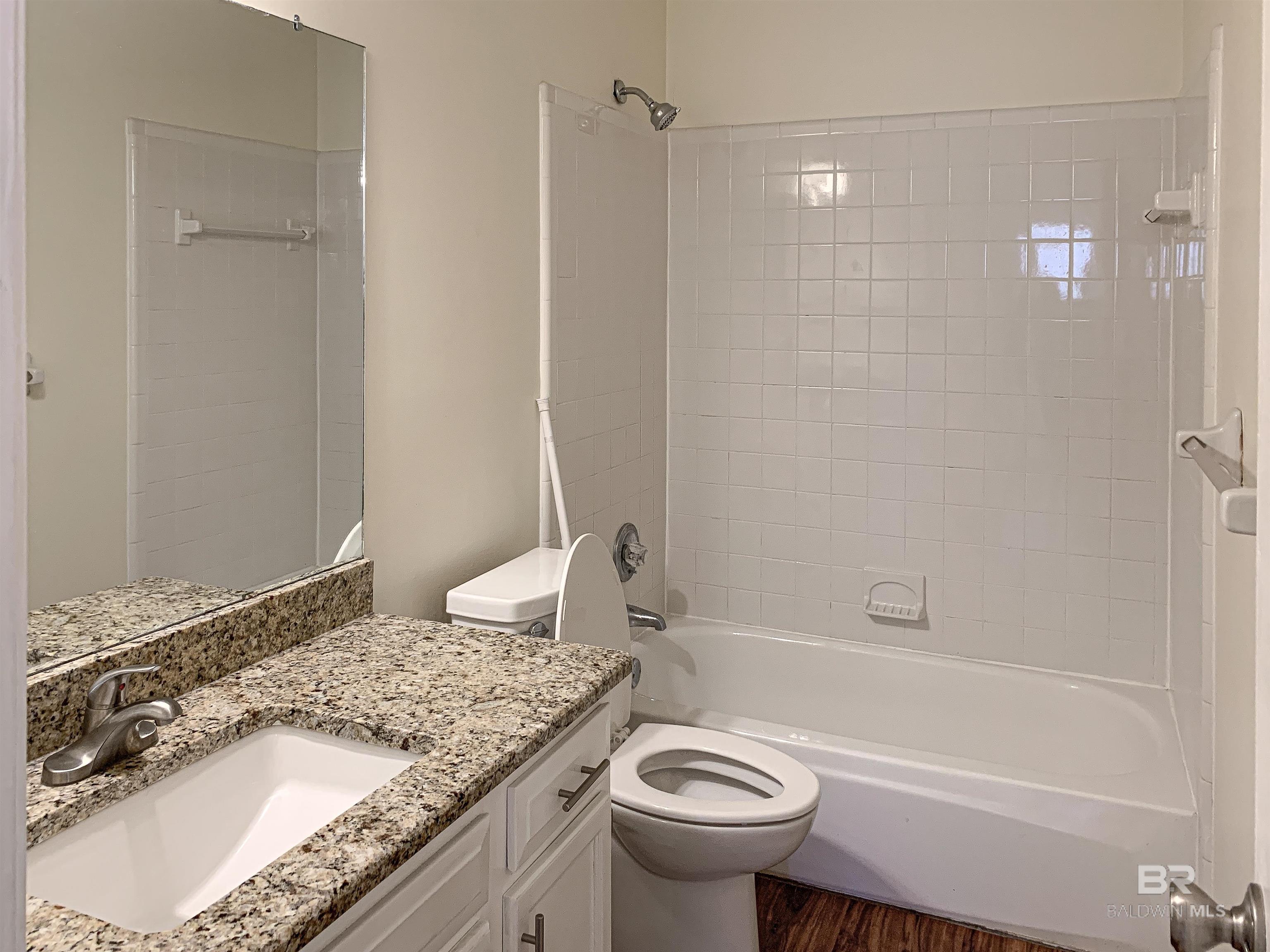 5608 Cottage Hill Drive UNIT 214, Mobile, AL, 36609-4253