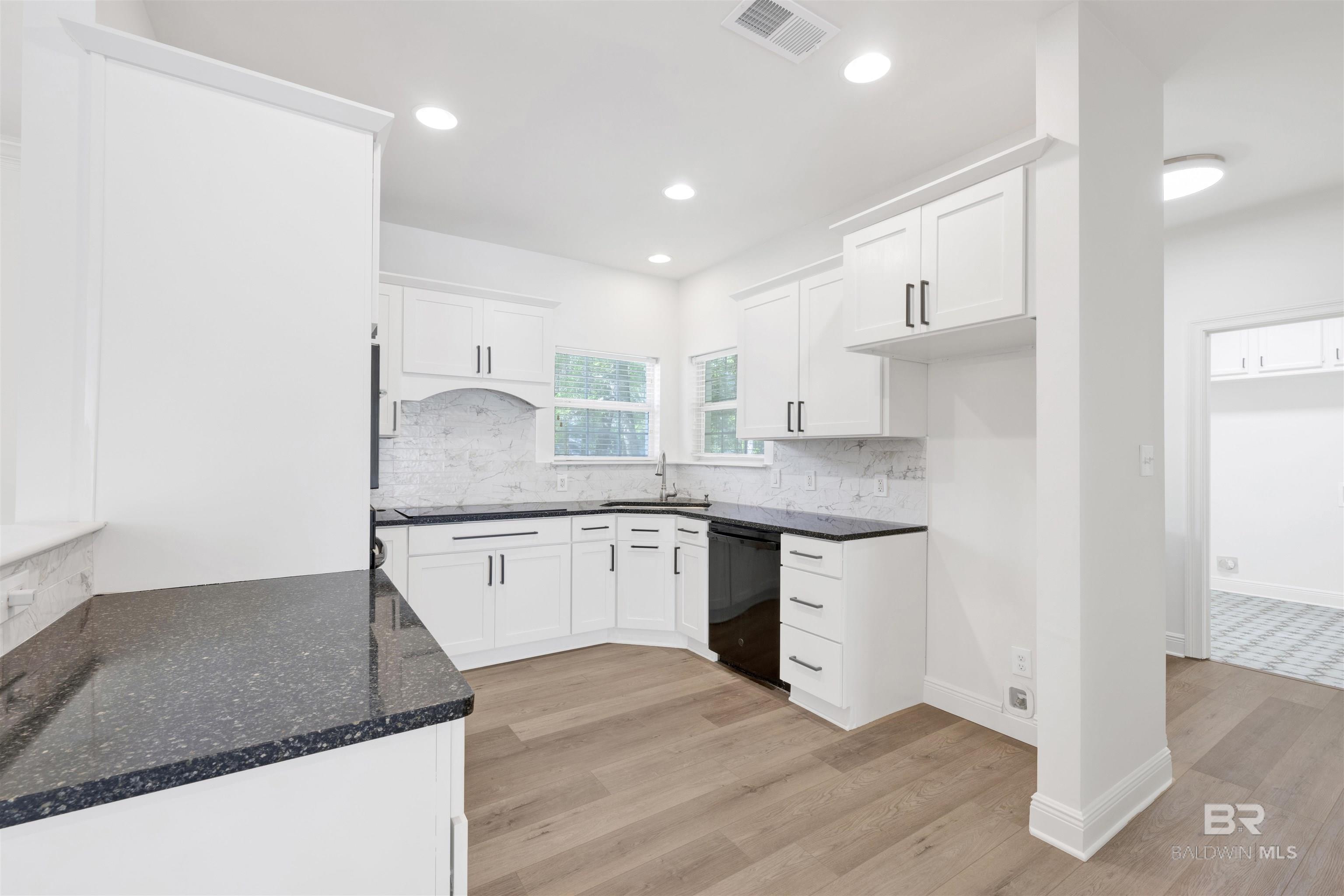 727 N Artillery Range, Spanish Fort, AL, 36527